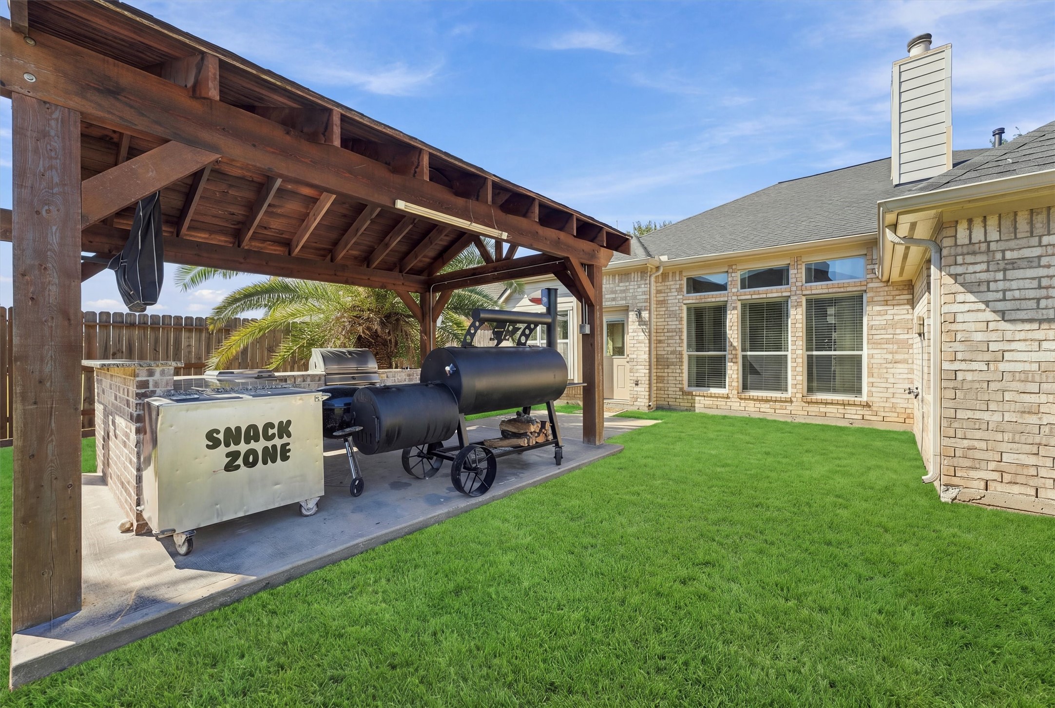 9510 Paintbrush Ledge Lane, Pearland, TX 77089