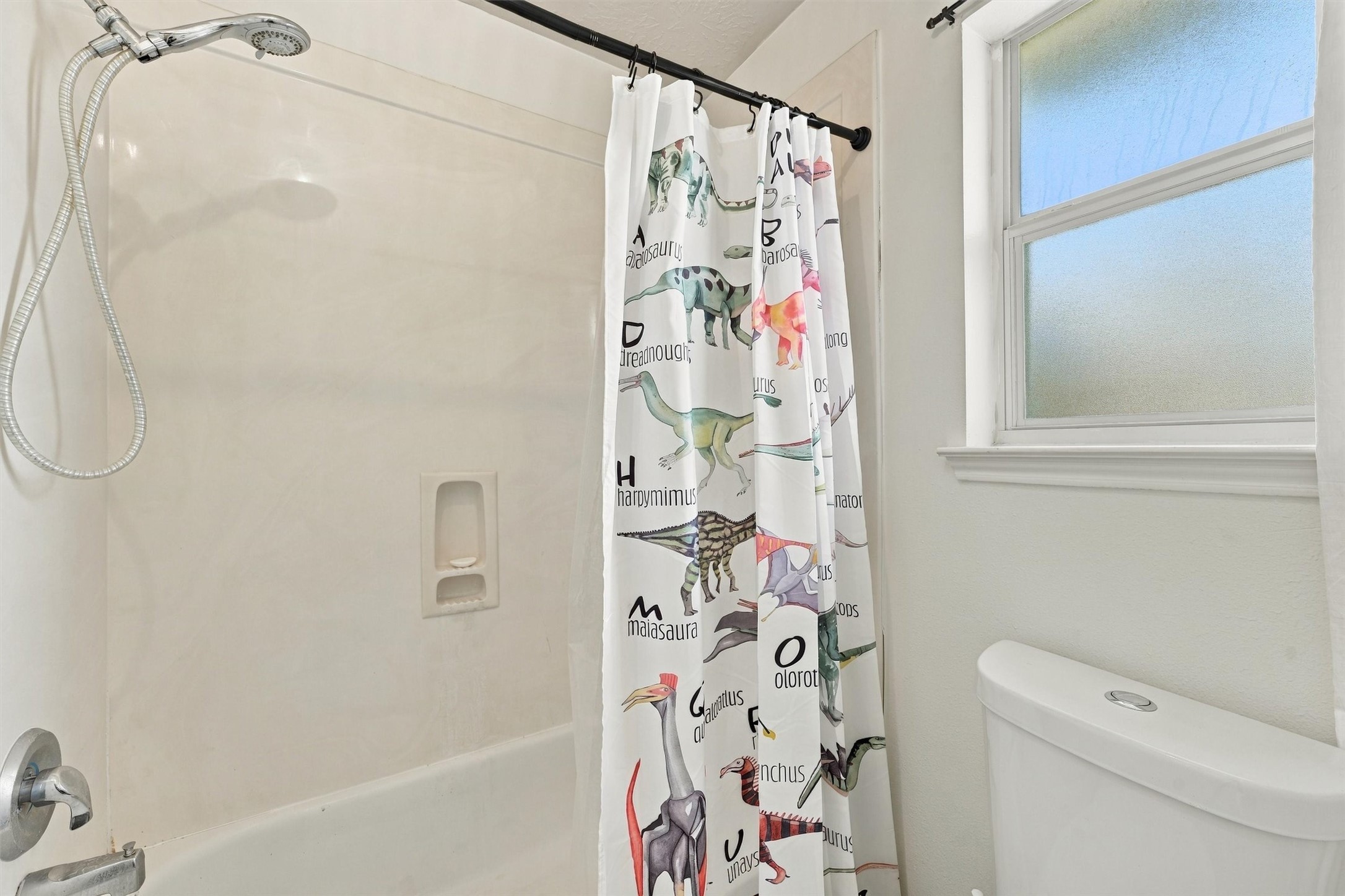 9510 Paintbrush Ledge Lane, Pearland, TX 77089