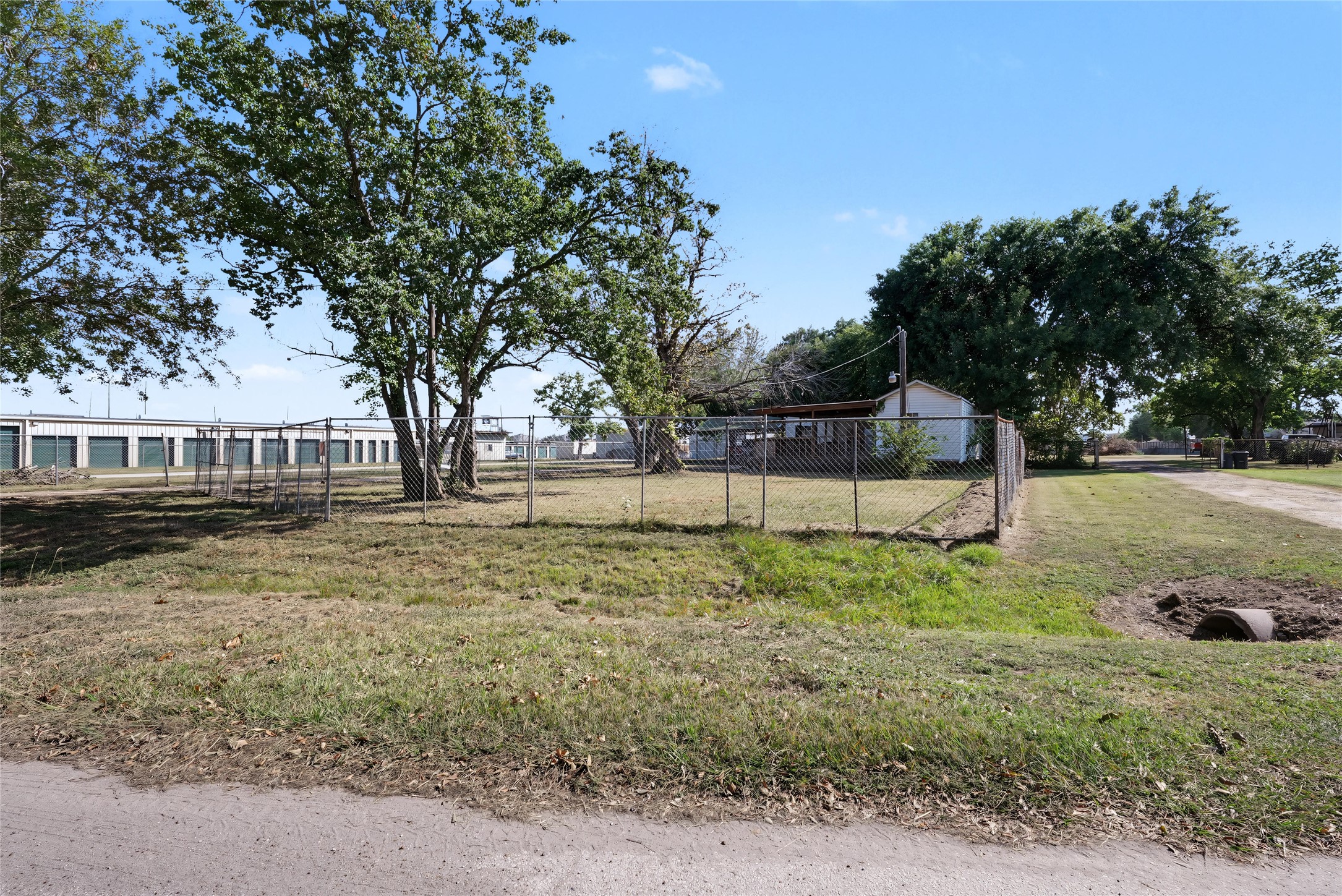 5331 Green Lane, Houston, TX 77066