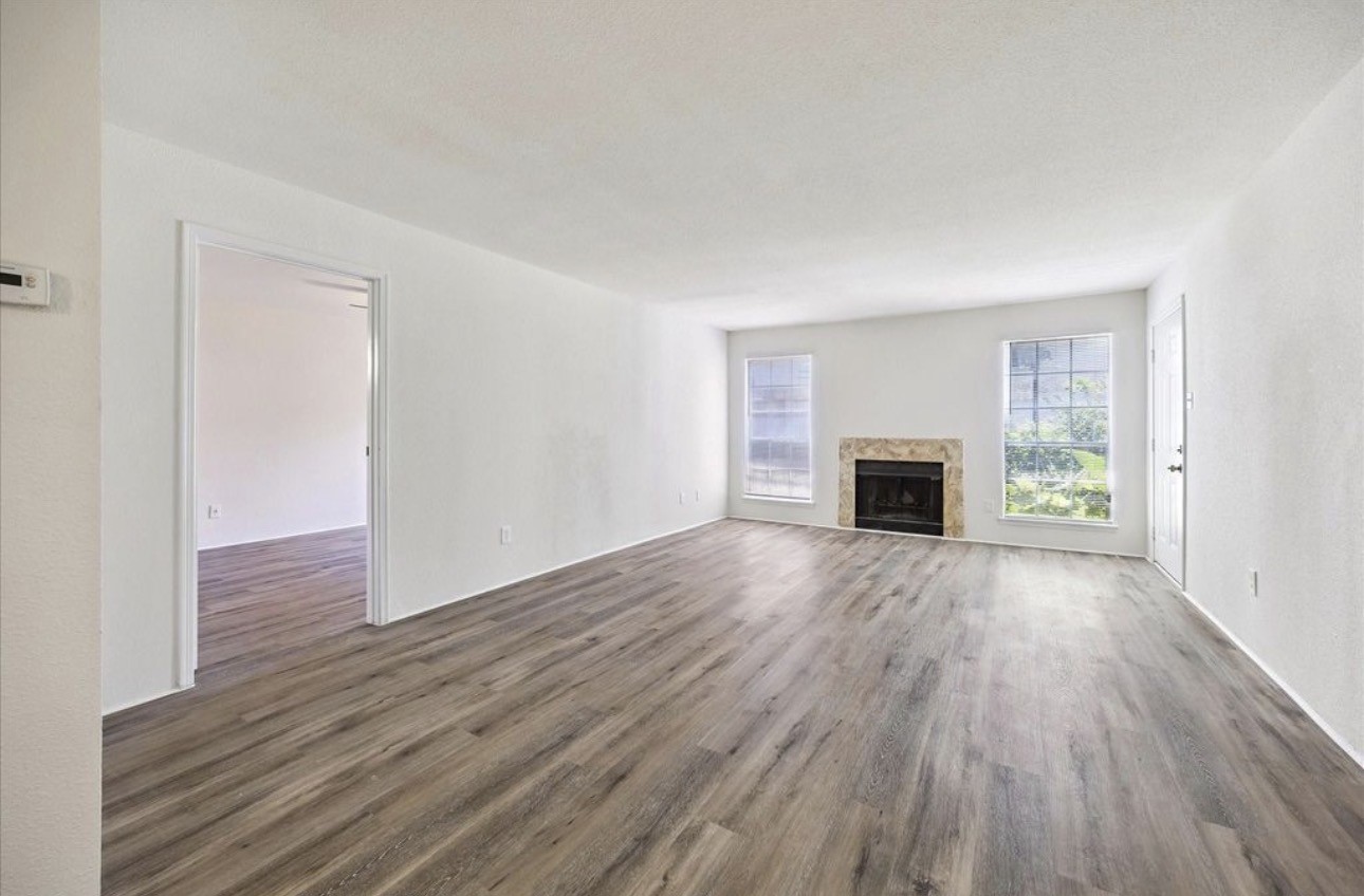 6500 Sands Point Drive, #407, Houston, TX 77074