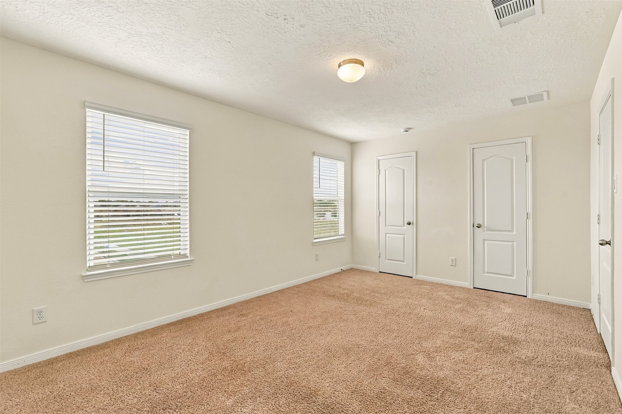 6021 Diamond Sky Lane, Houston, TX 77048