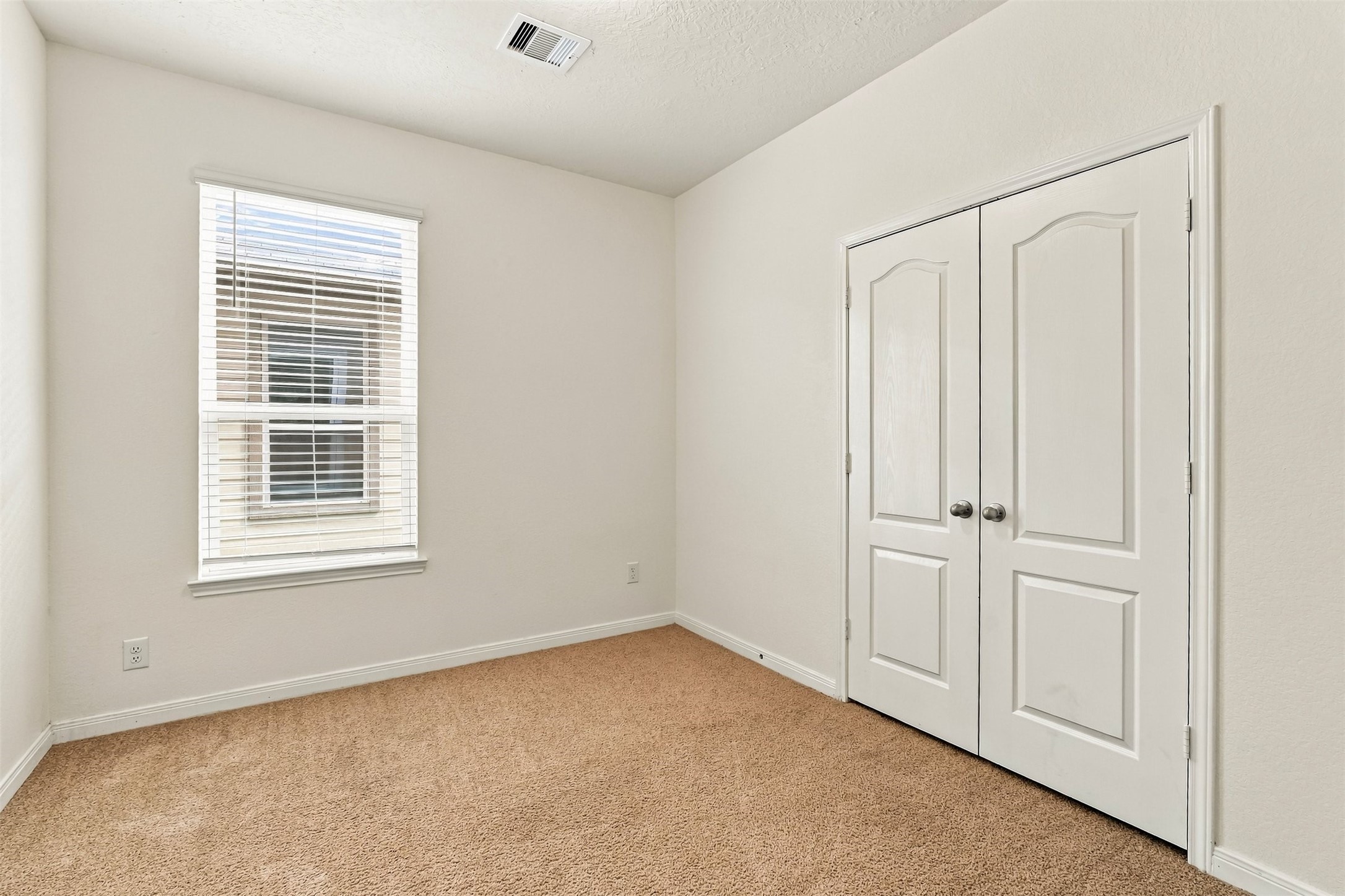 6021 Diamond Sky Lane, Houston, TX 77048