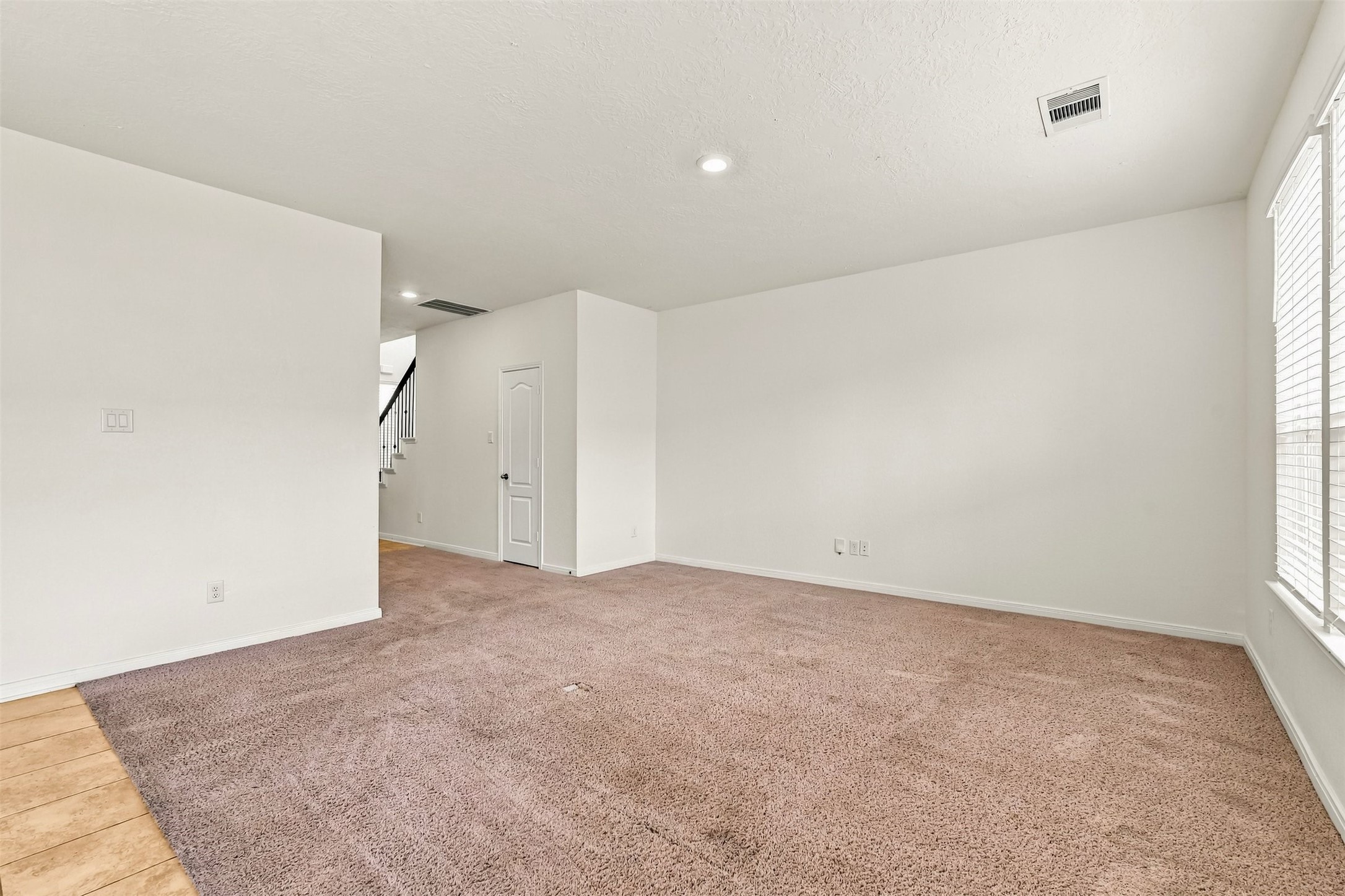 6021 Diamond Sky Lane, Houston, TX 77048