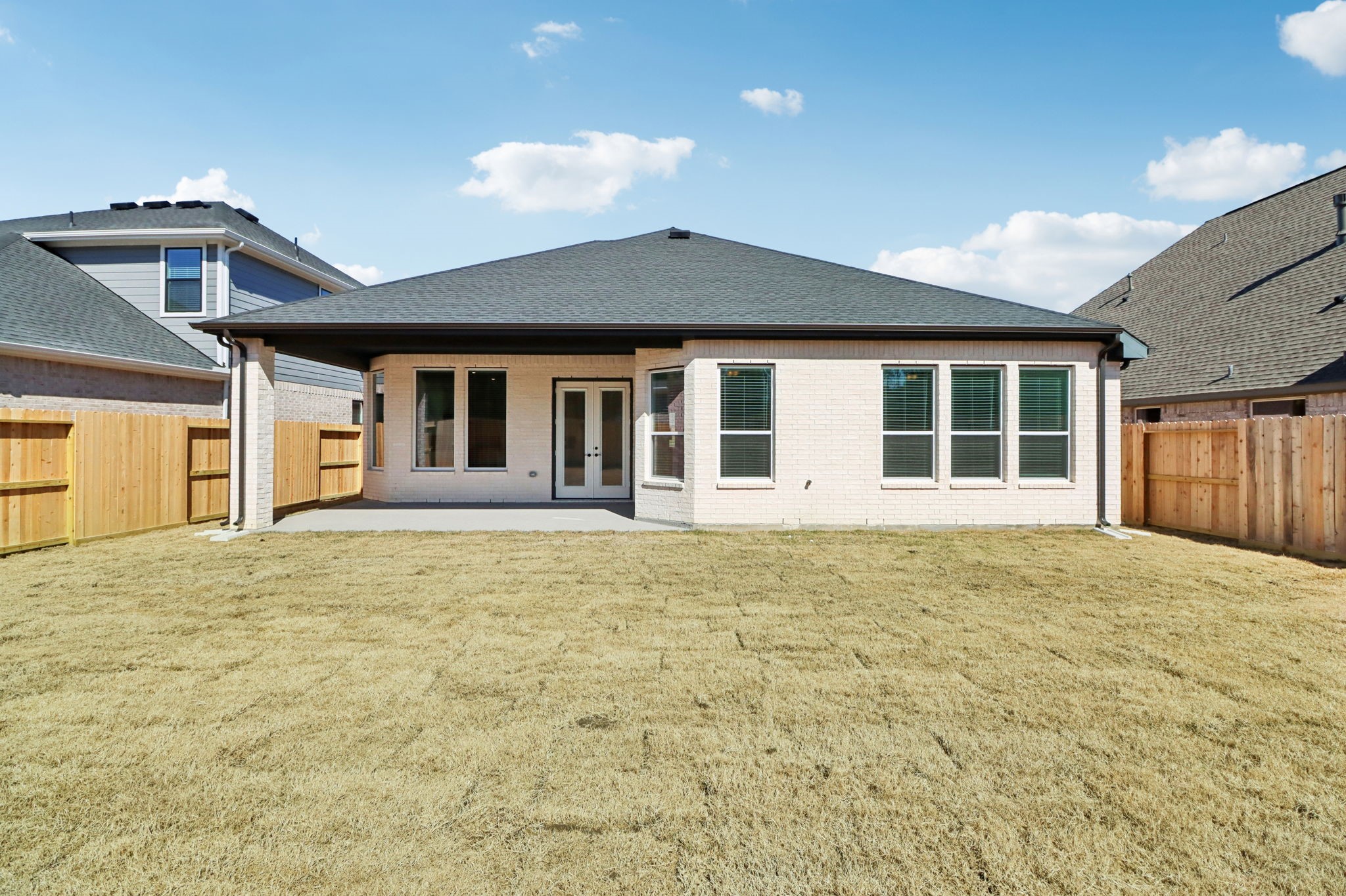 9742 Roaring River Falls Lane, Porter, TX 77365
