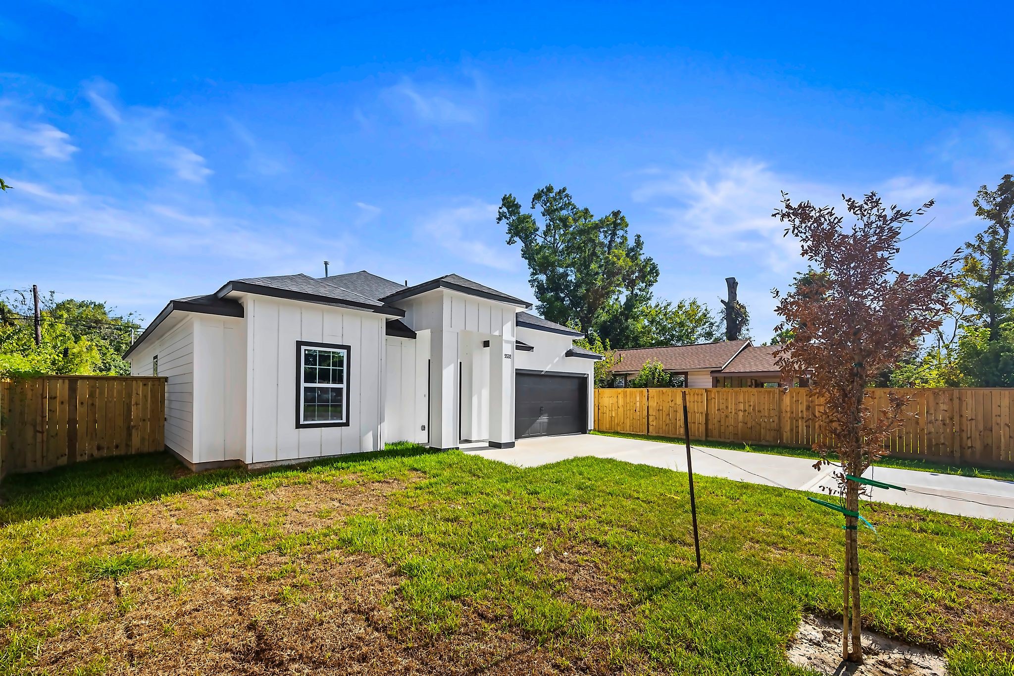 5526 Hartwick Road, Houston, TX 77016