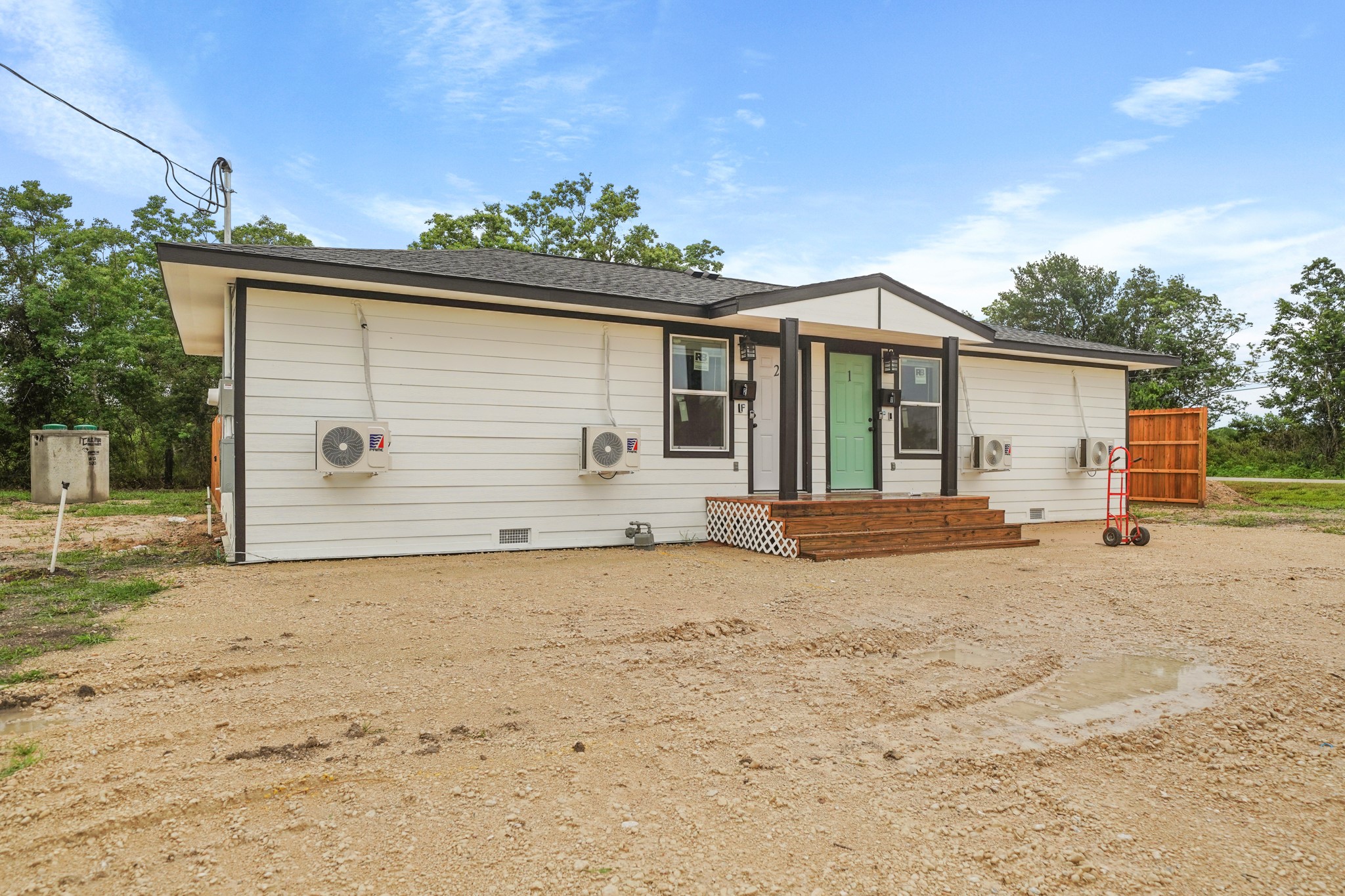 1644 County Road 180, #2, Alvin, TX 77511 1644 County Road 180, #2, Alvin, TX 77511