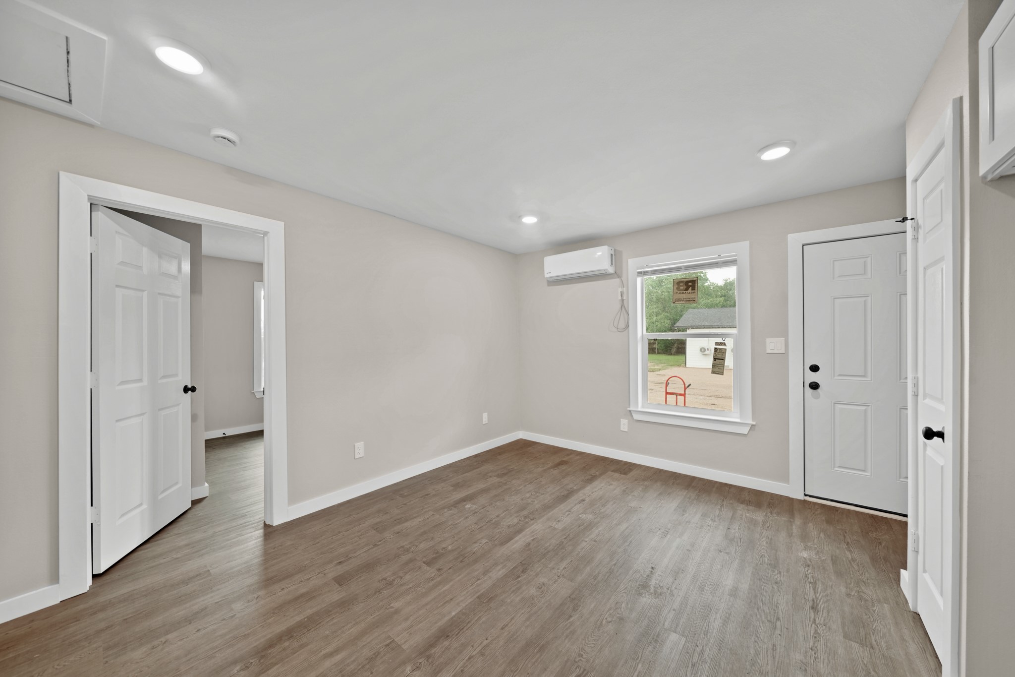 1644 County Road 180, #2, Alvin, TX 77511