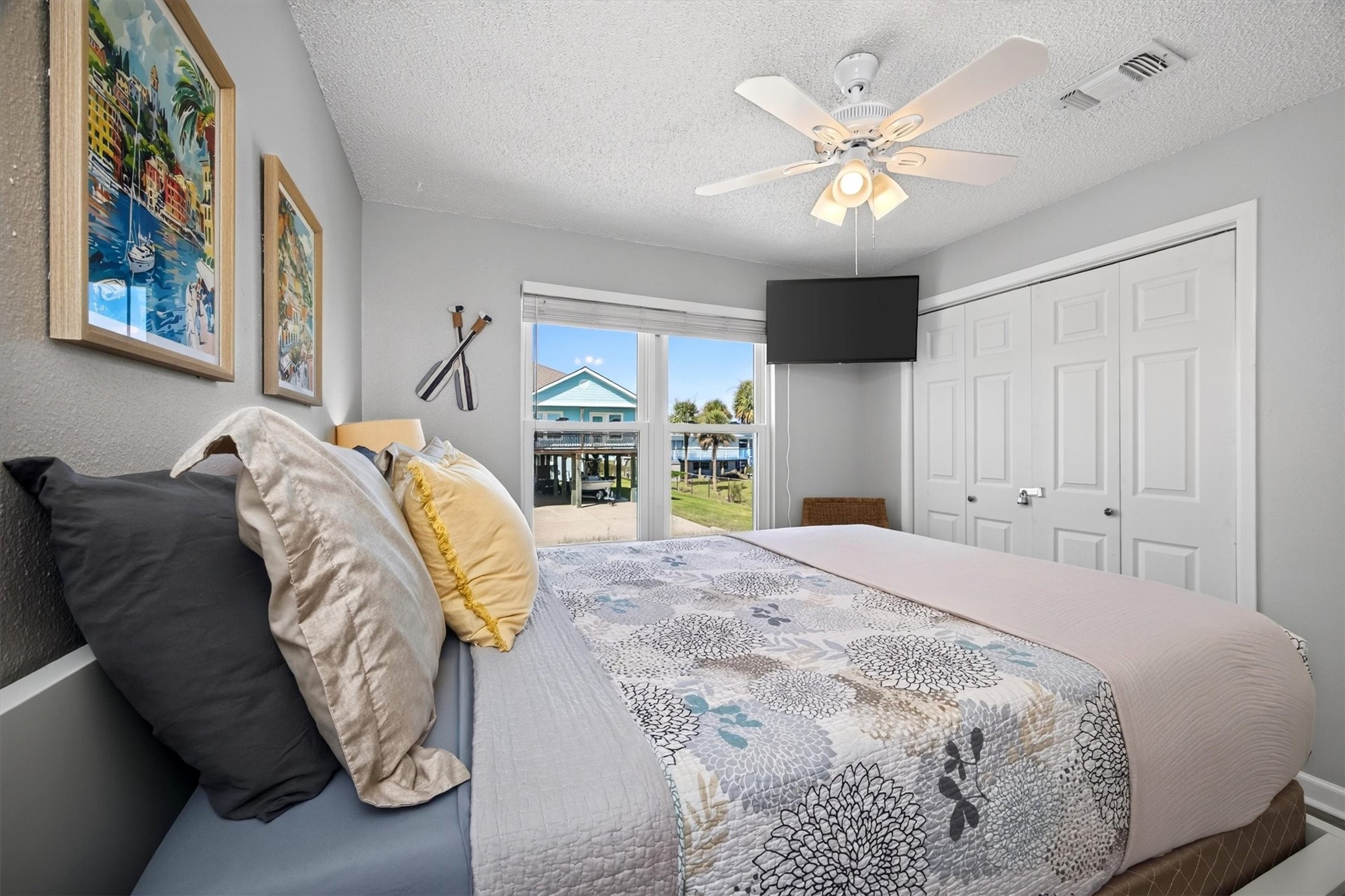 16515 John Davis Road, Jamaica Beach, TX 77554