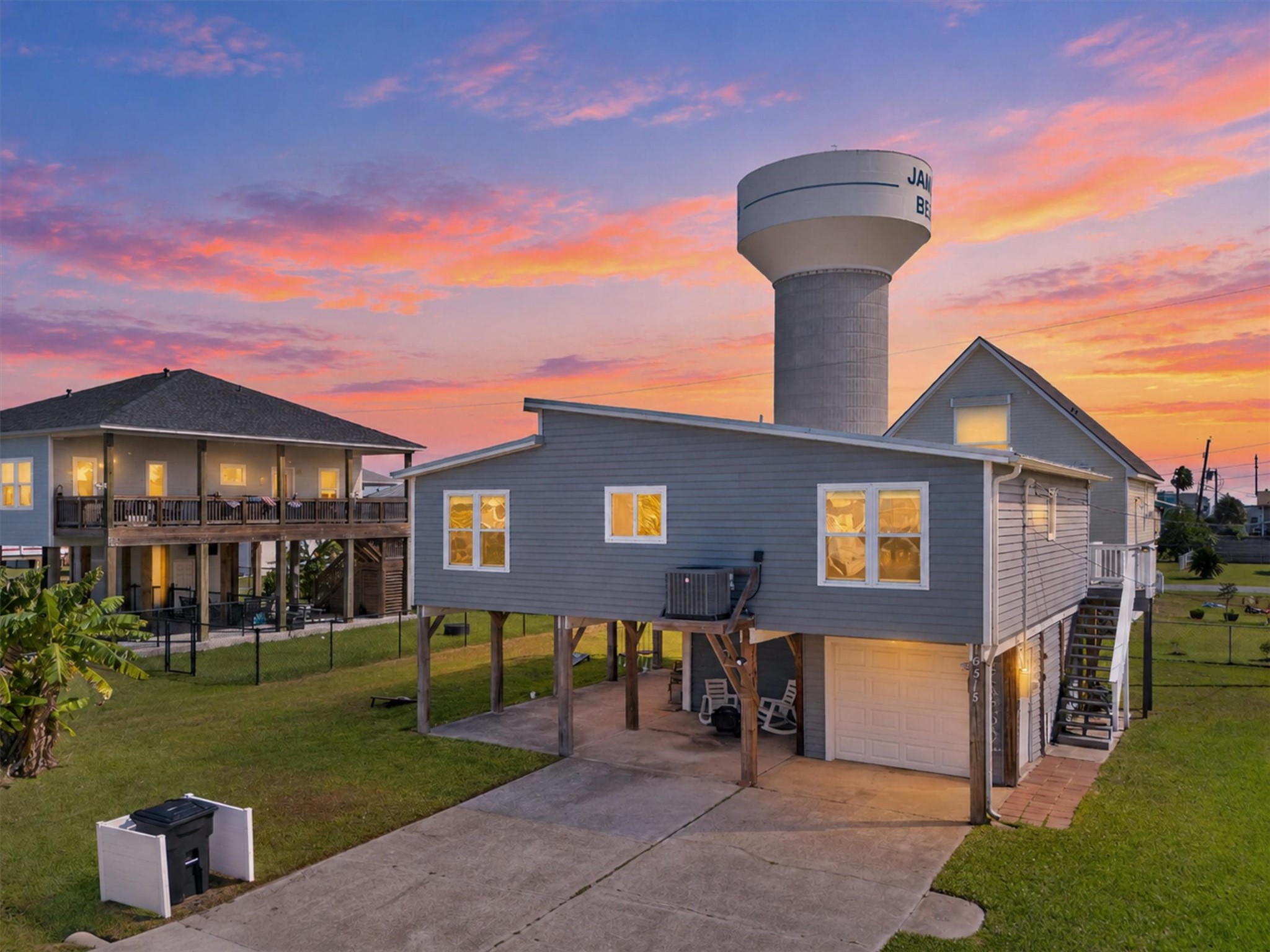 16515 John Davis Road, Jamaica Beach, TX 77554