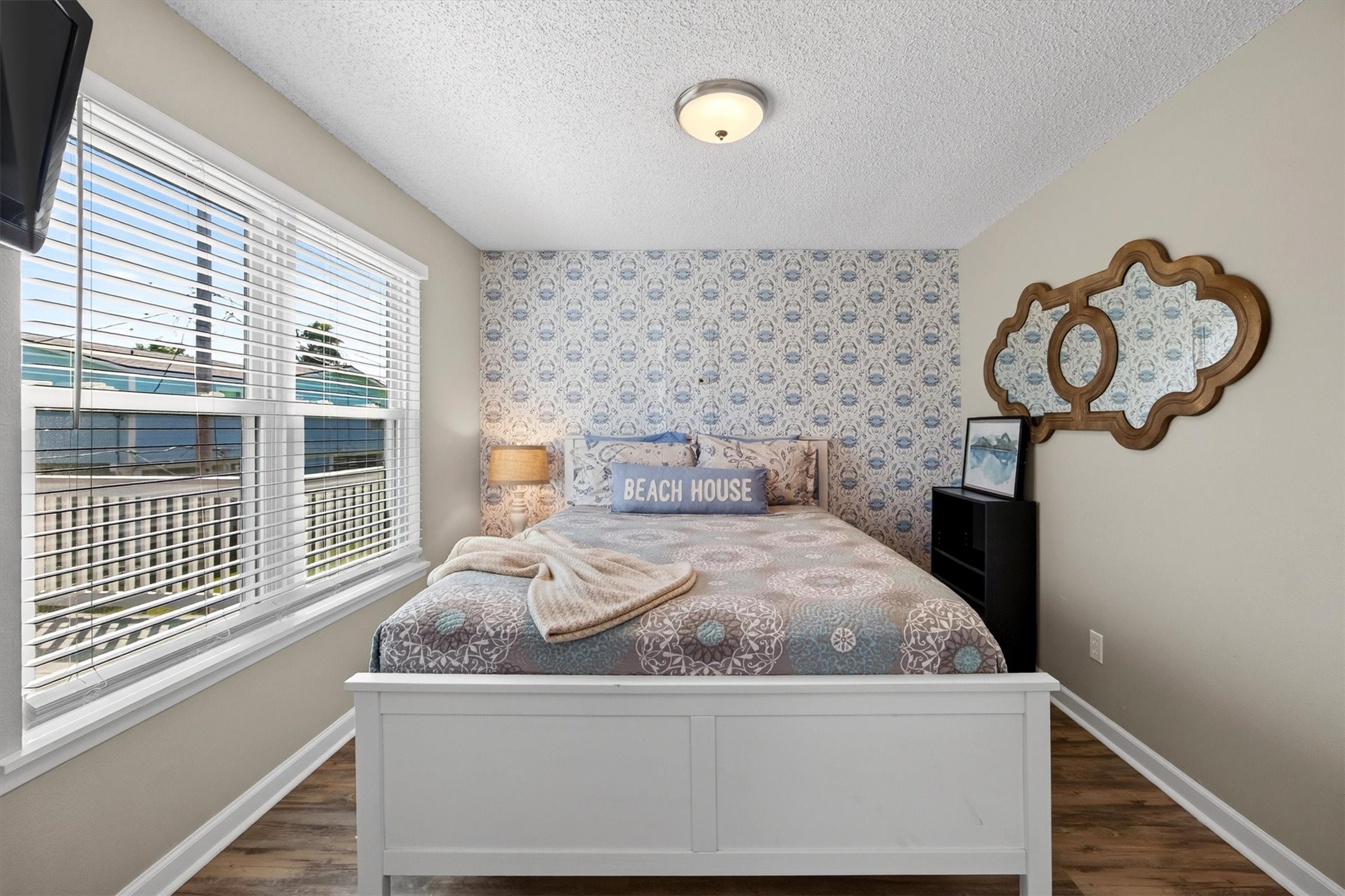16515 John Davis Road, Jamaica Beach, TX 77554