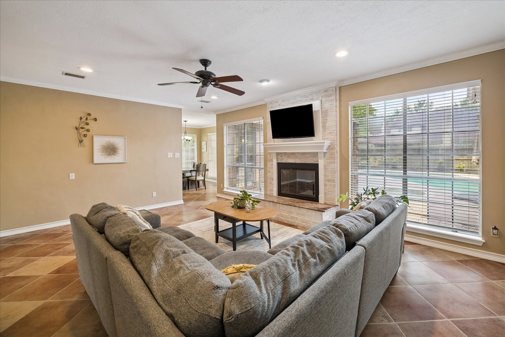 2919 Forest Garden Drive, Kingwood, TX 77345