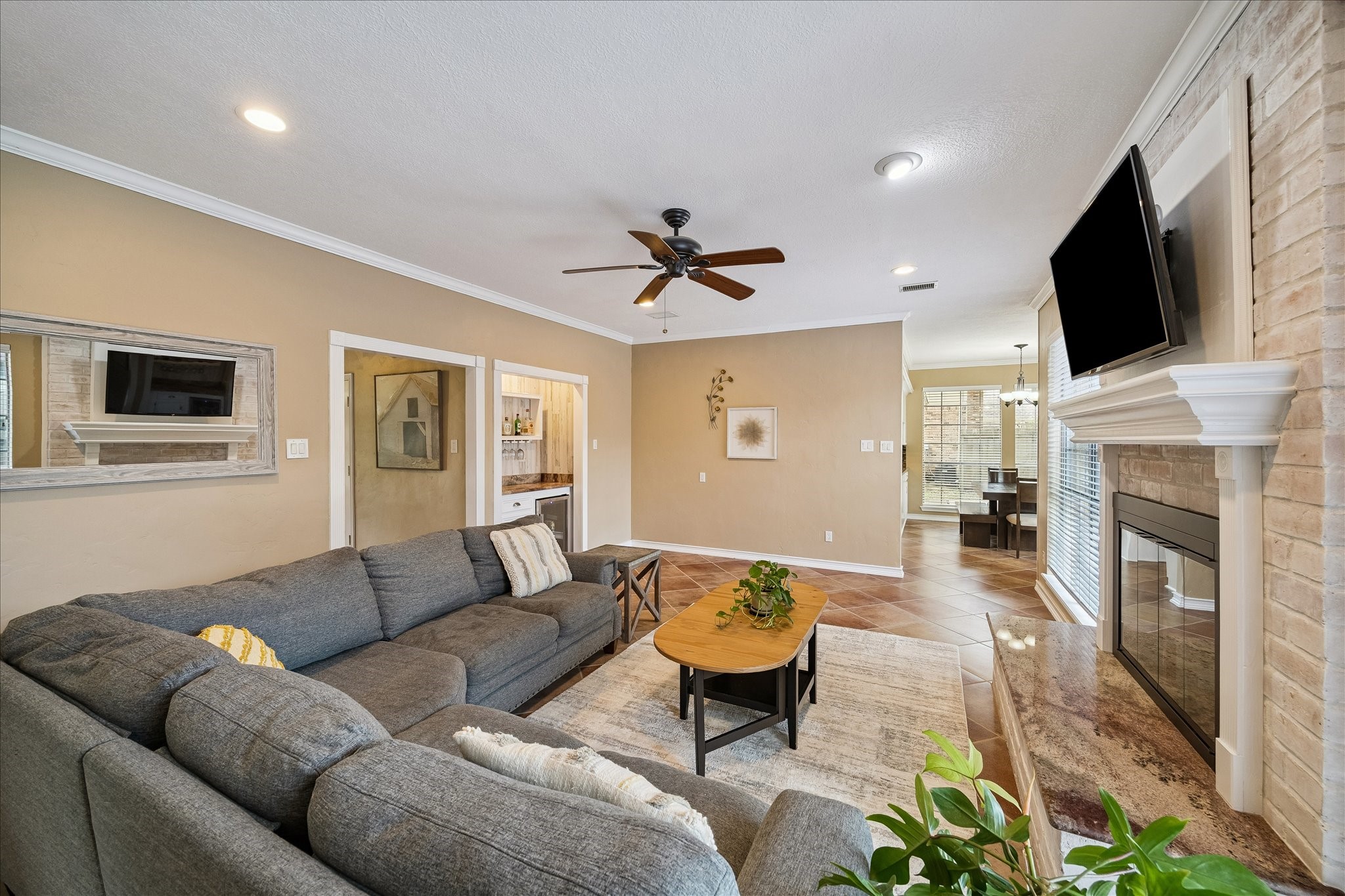 2919 Forest Garden Drive, Kingwood, TX 77345