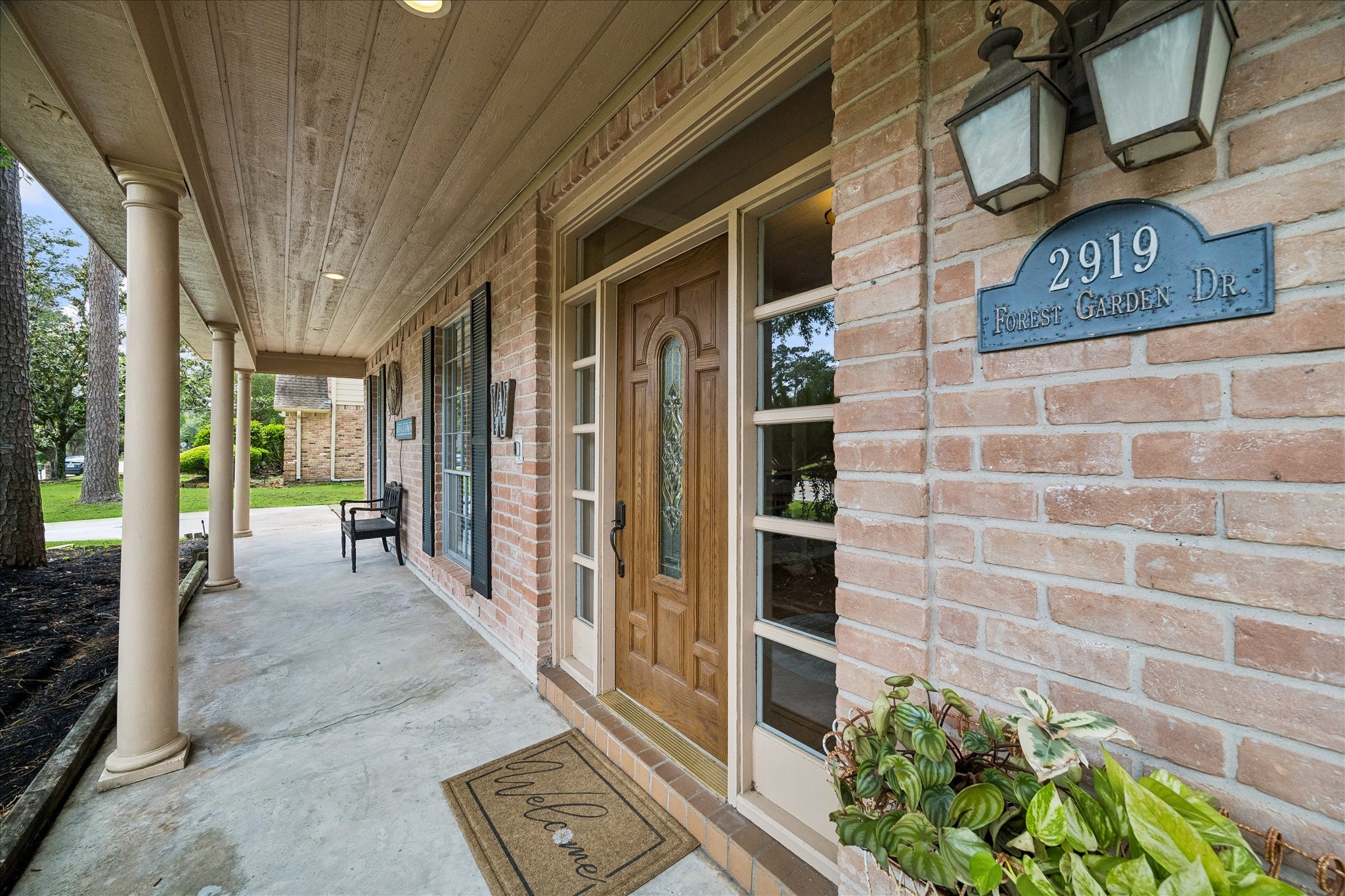 2919 Forest Garden Drive, Kingwood, TX 77345