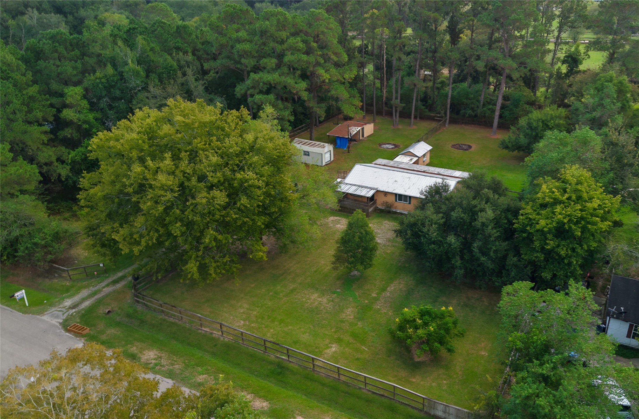4110 Sherri Lane, Crosby, TX 77532 4110 Sherri Lane, Crosby, TX 77532