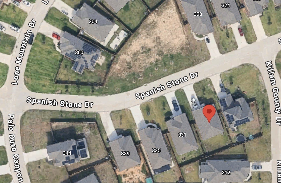 No need to fight with a neighbors driveway across the street. No neighbors in front of you!