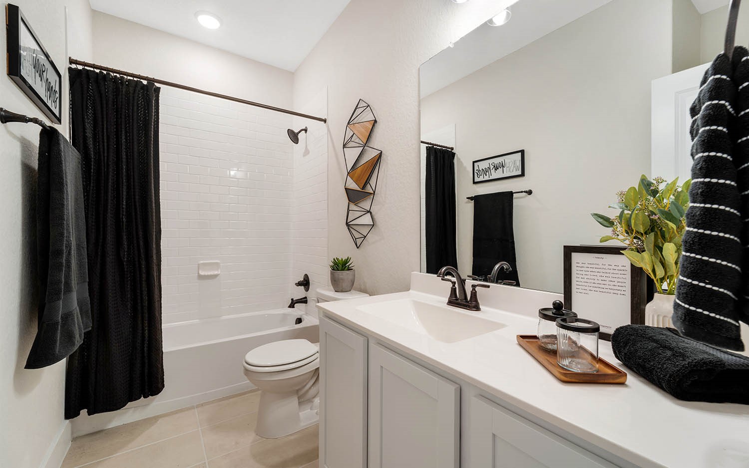 804 Red Mulberry Street, La Marque, TX 77568