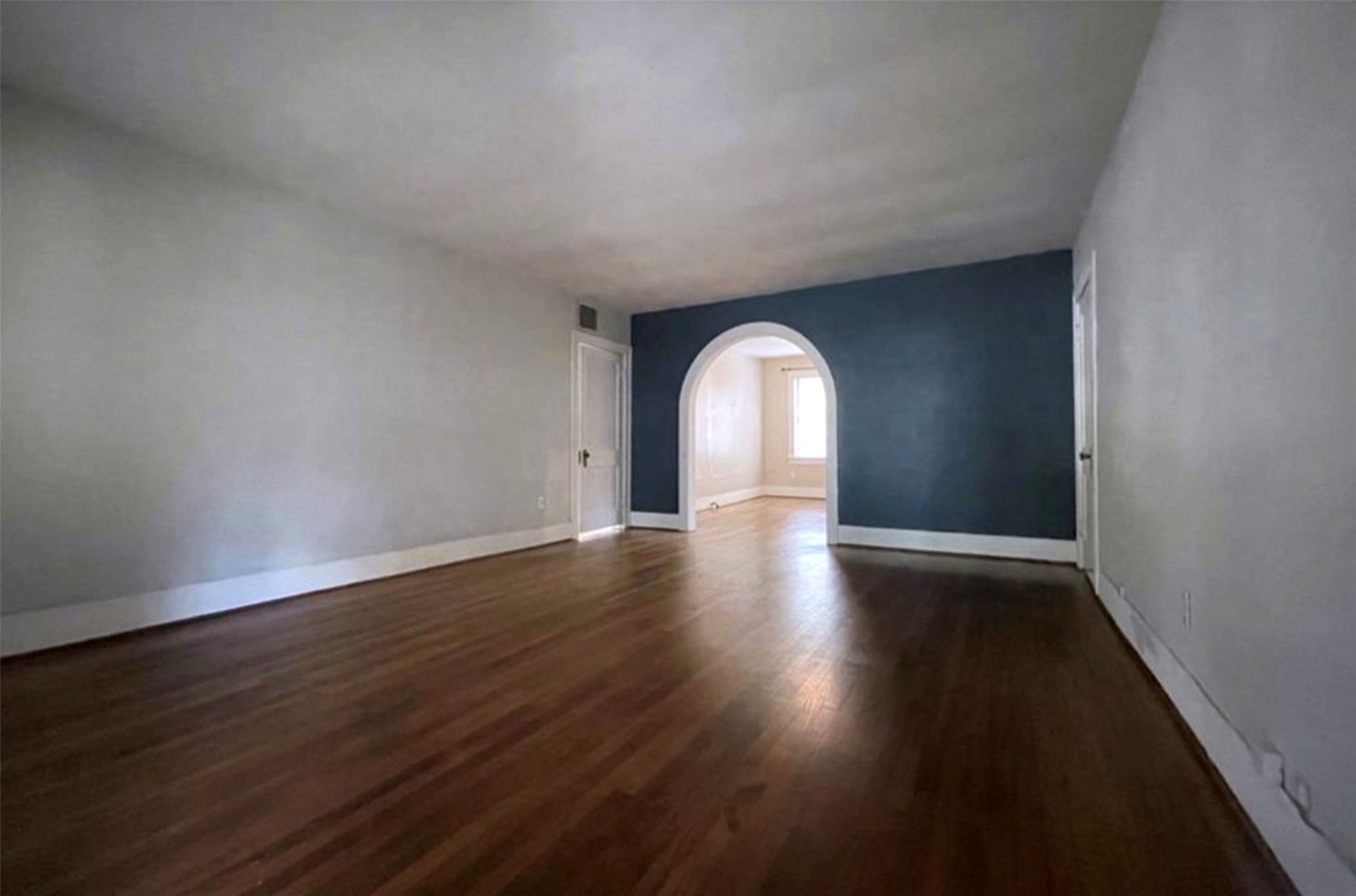 2406 Brun Street, Houston, TX 77019