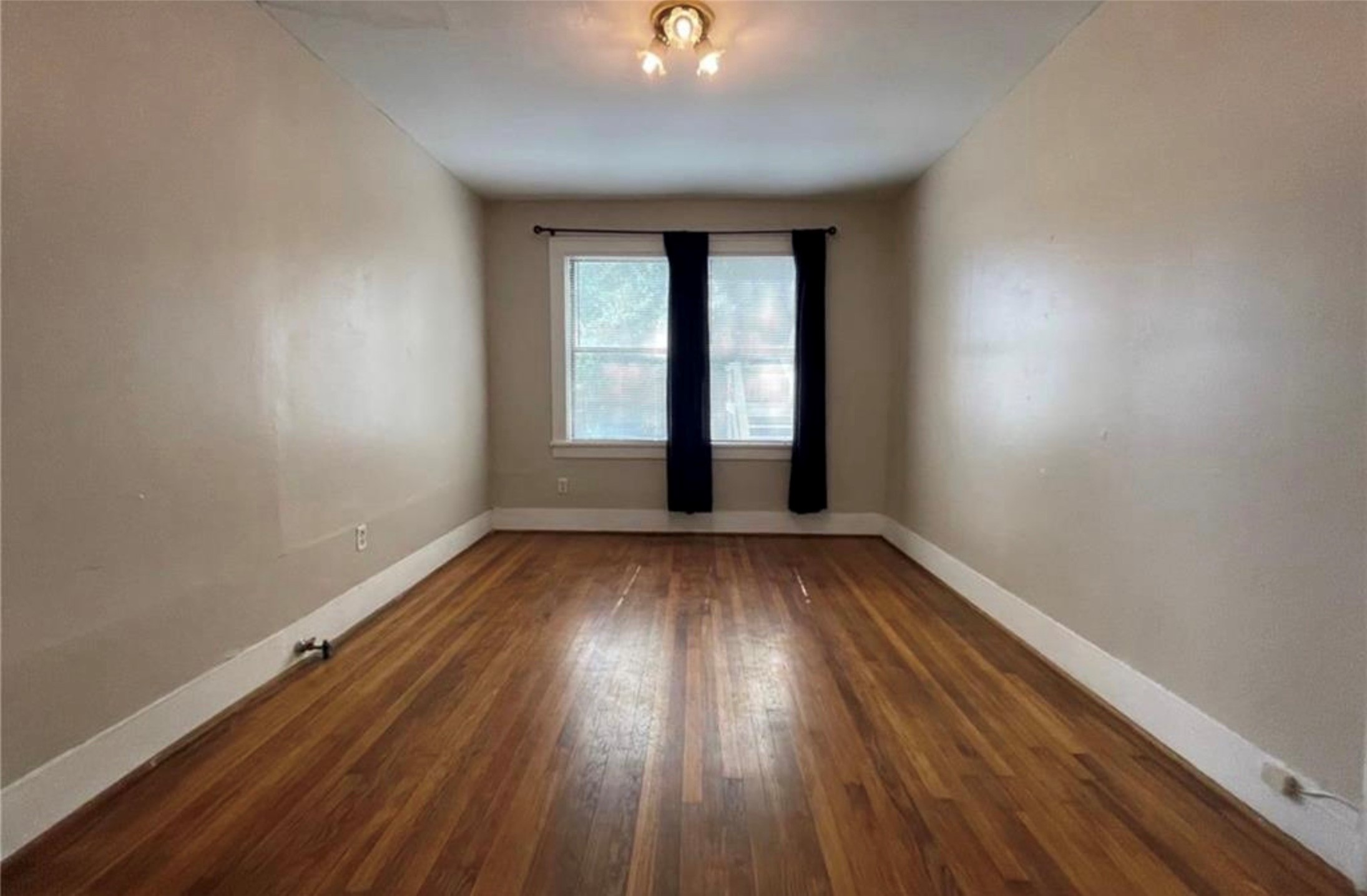 2406 Brun Street, Houston, TX 77019