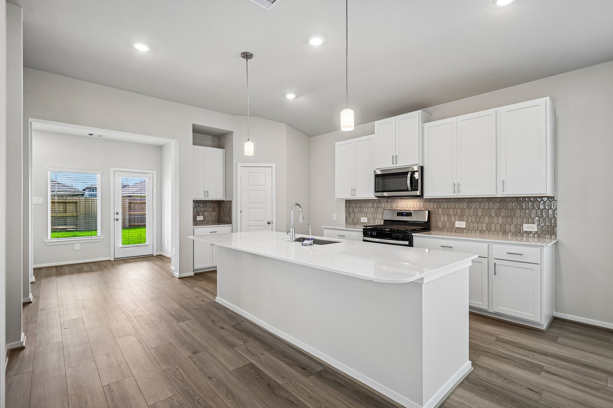 31030 De La Guerra Street, Huffman, TX 77336