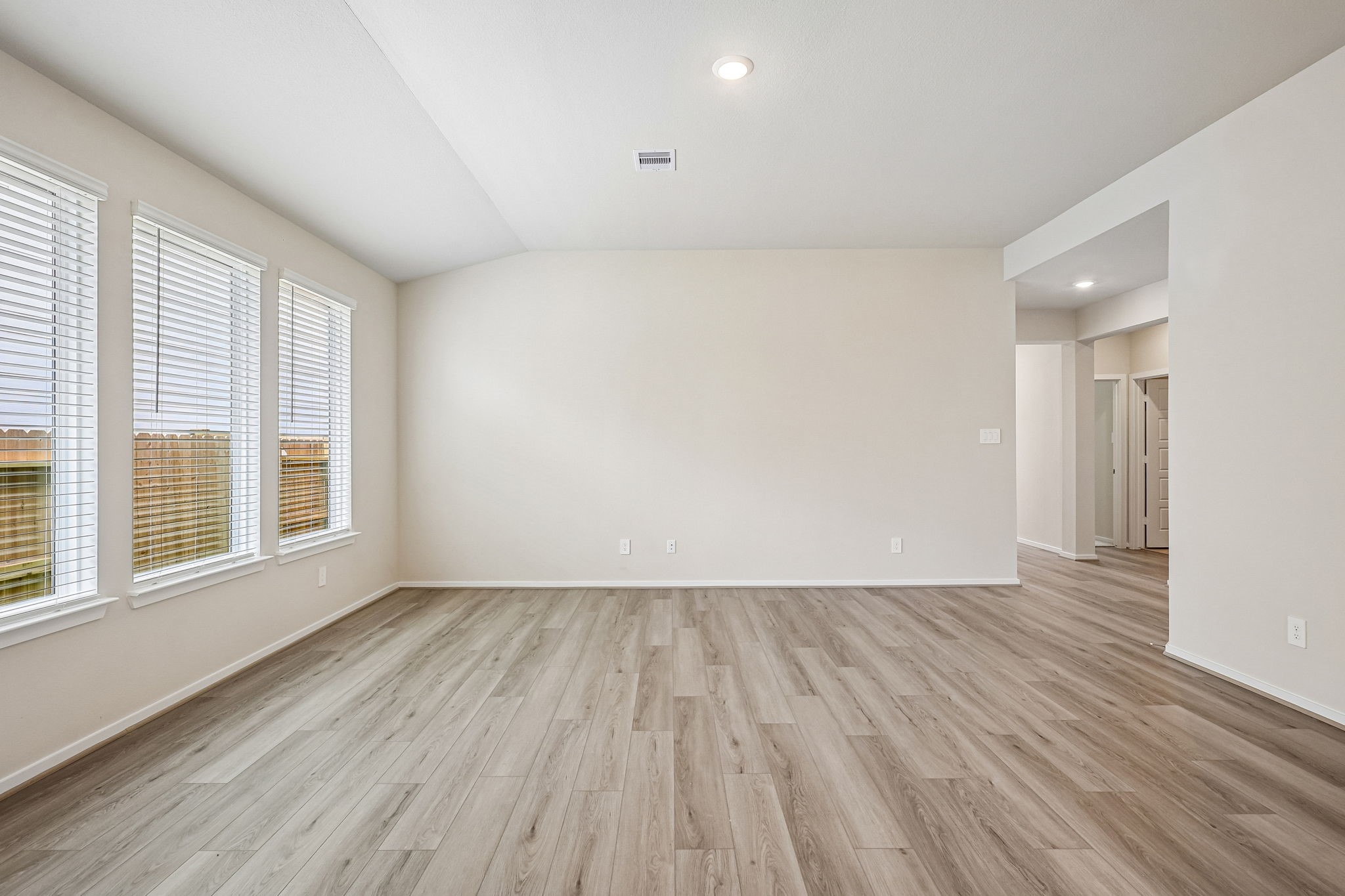31030 De La Guerra Street, Huffman, TX 77336