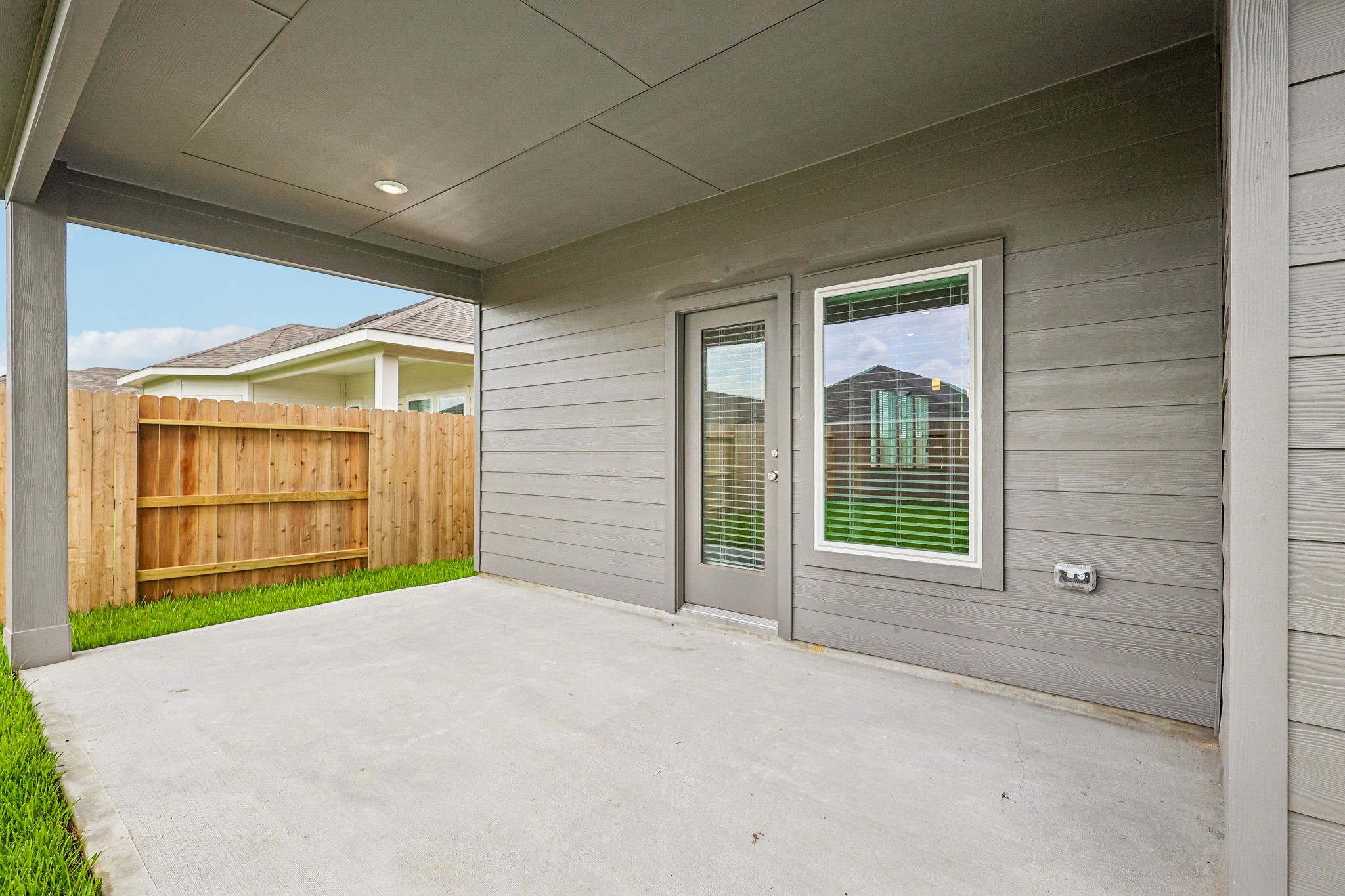 31030 De La Guerra Street, Huffman, TX 77336