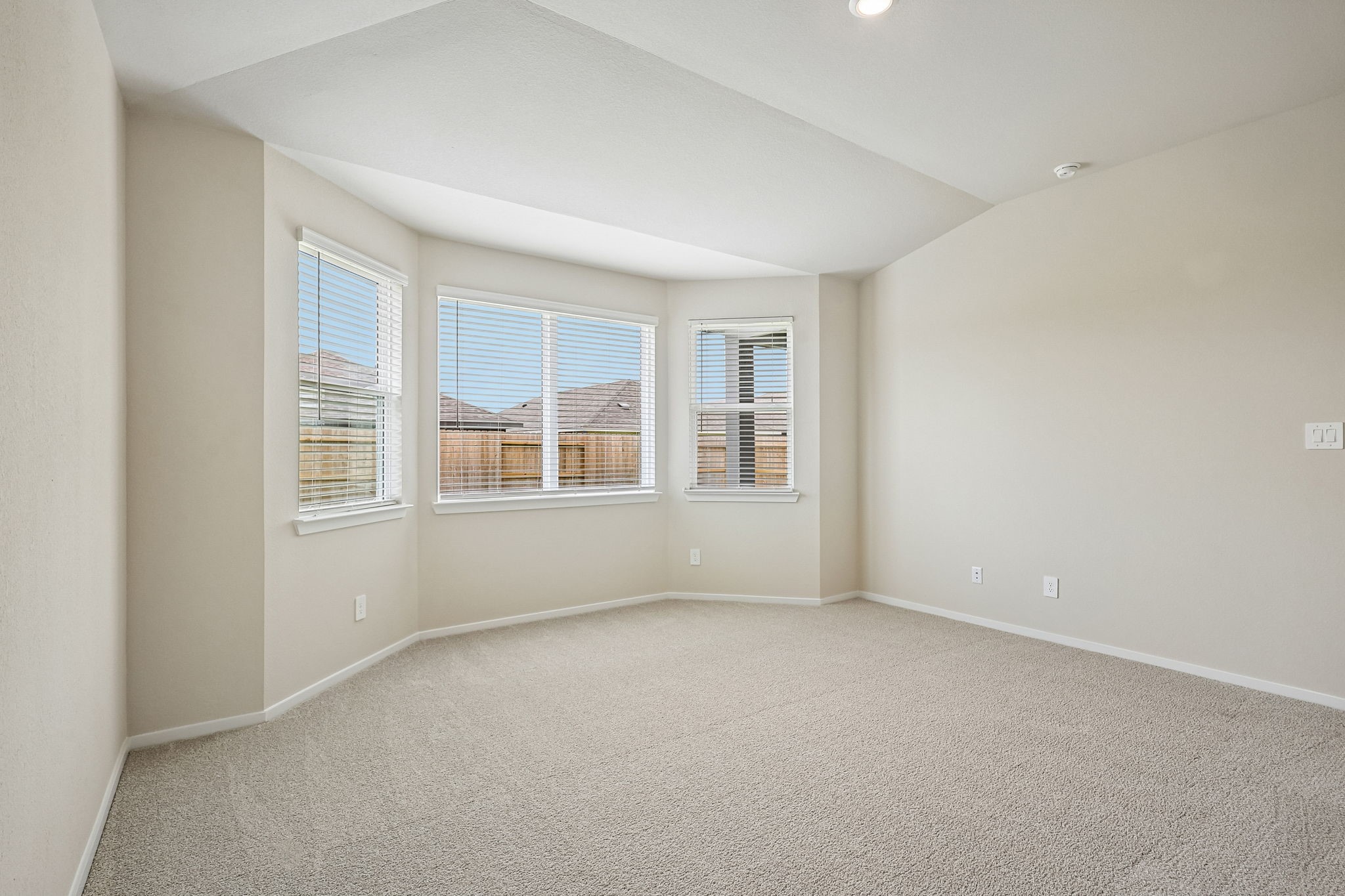 31030 De La Guerra Street, Huffman, TX 77336