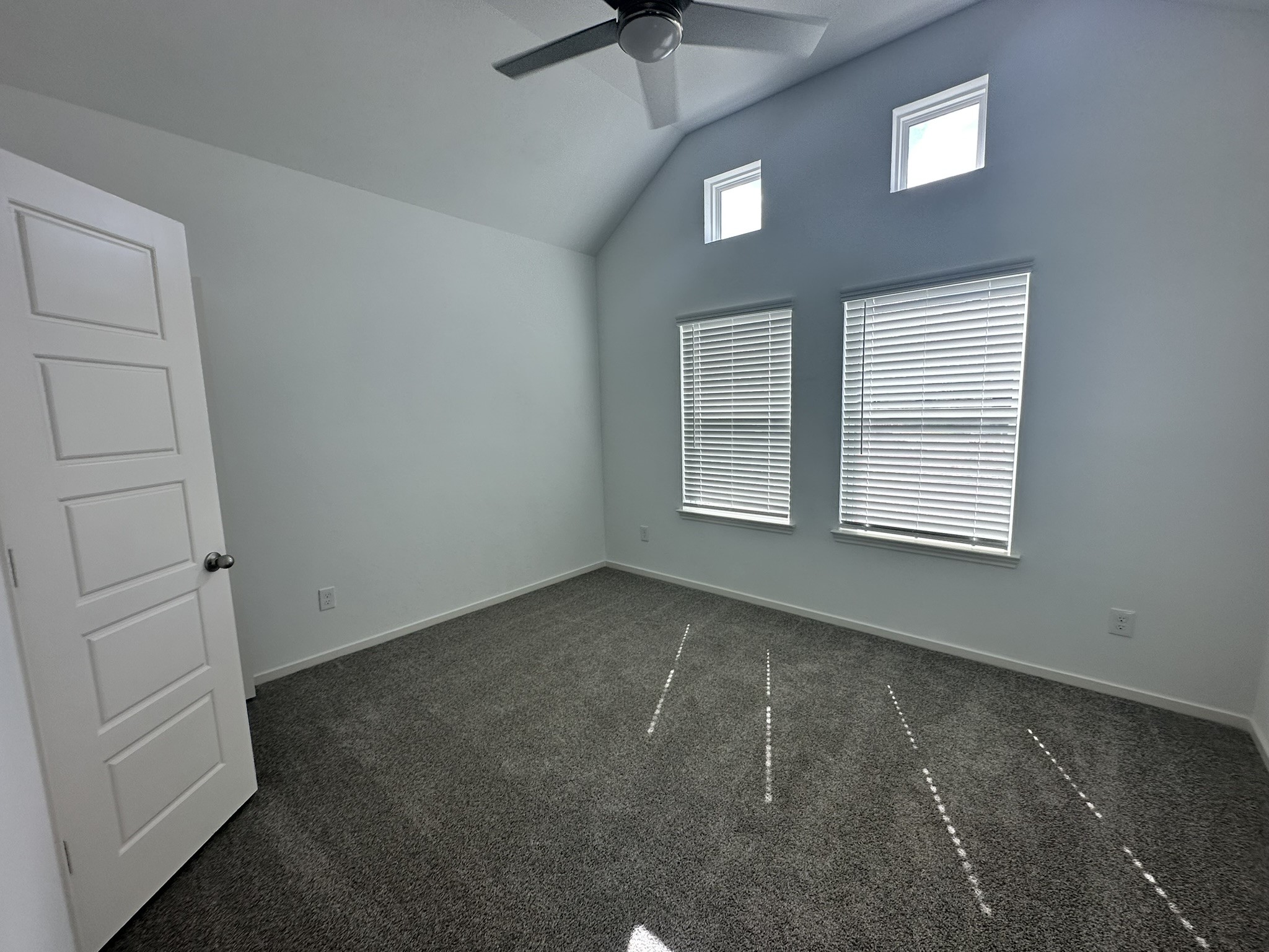 2506 Caspian Creek Lane, Iowa Colony, TX 77583