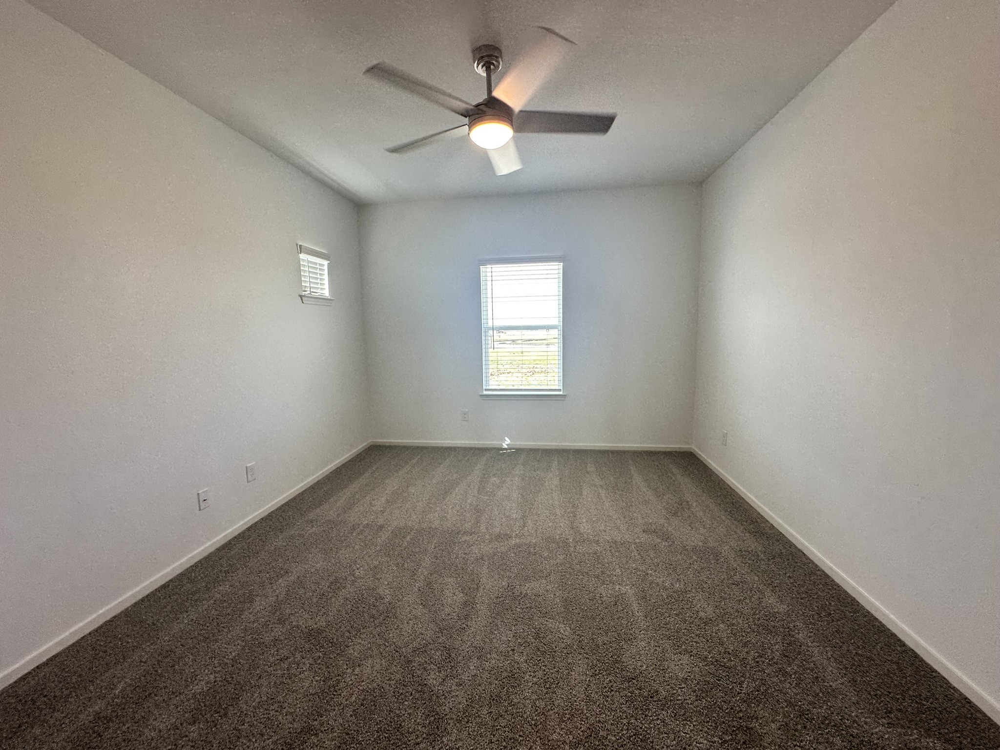 2506 Caspian Creek Lane, Iowa Colony, TX 77583