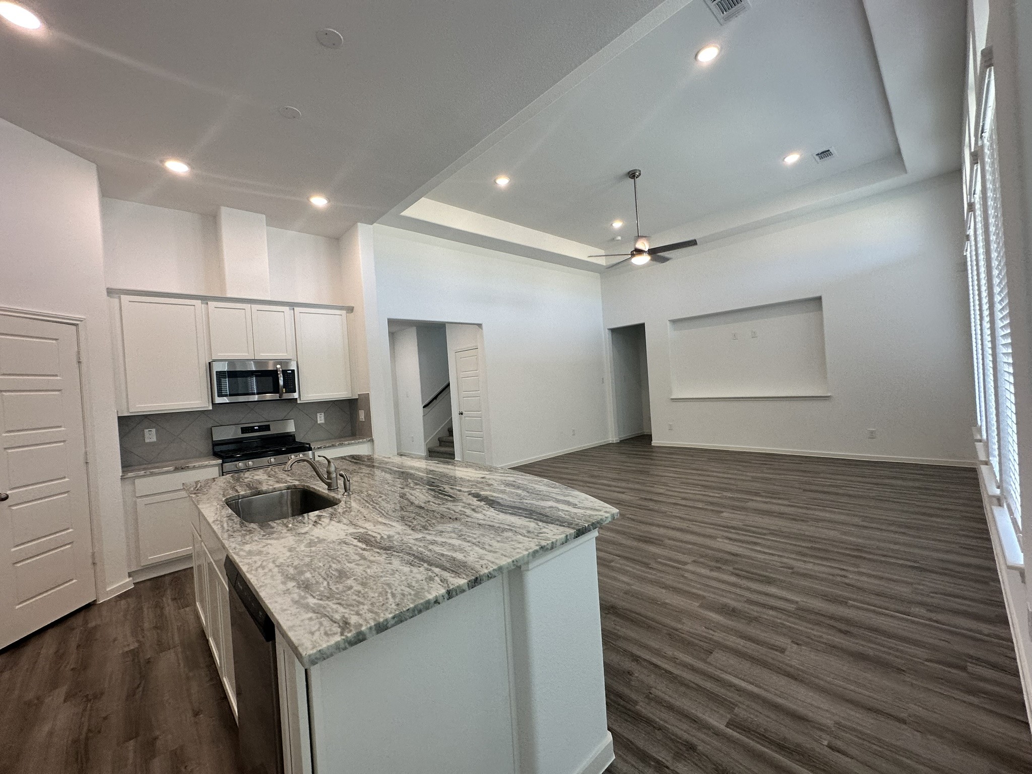 2506 Caspian Creek Lane, Iowa Colony, TX 77583 2506 Caspian Creek Lane, Iowa Colony, TX 77583