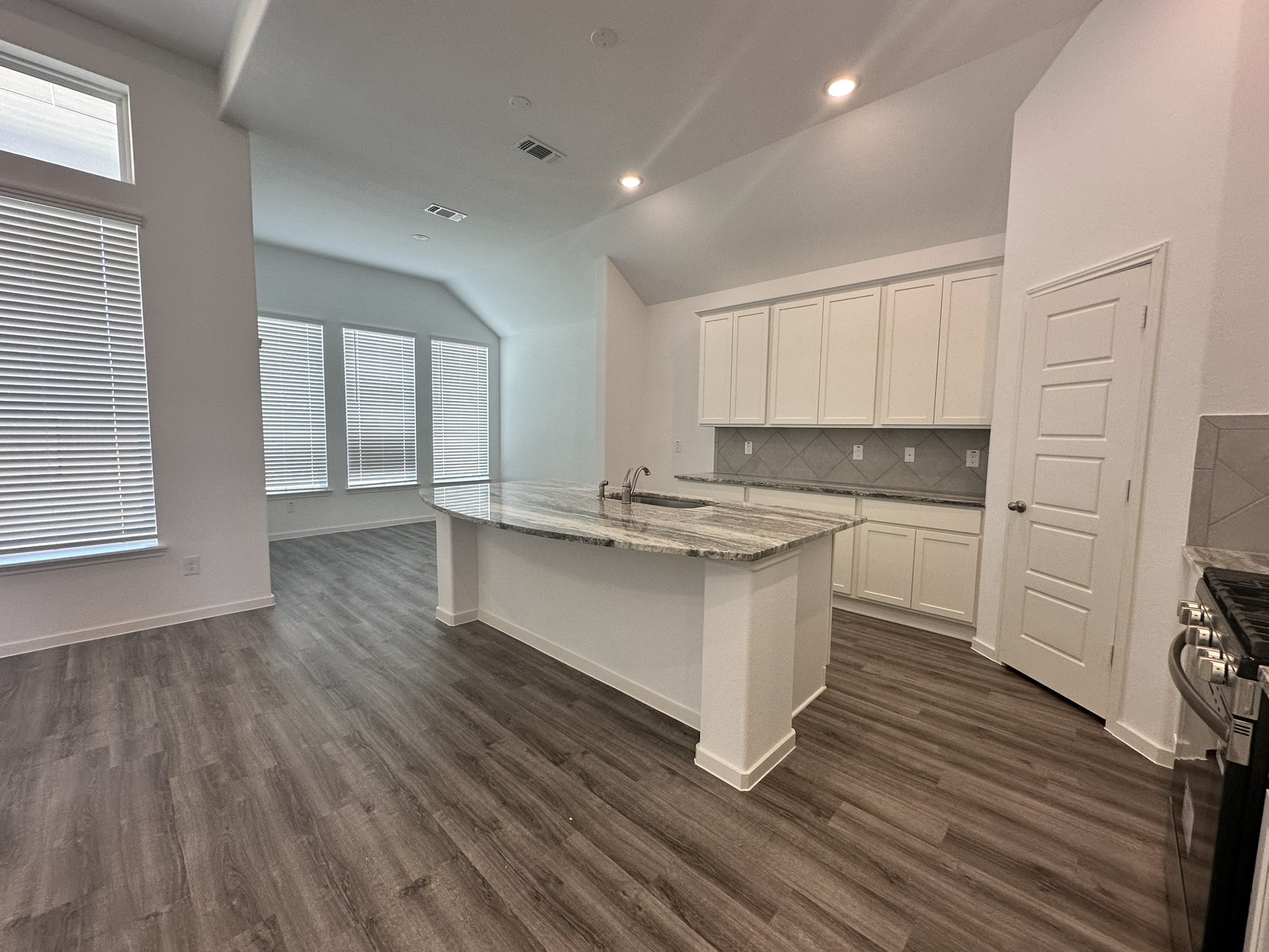 2506 Caspian Creek Lane, Iowa Colony, TX 77583 2506 Caspian Creek Lane, Iowa Colony, TX 77583