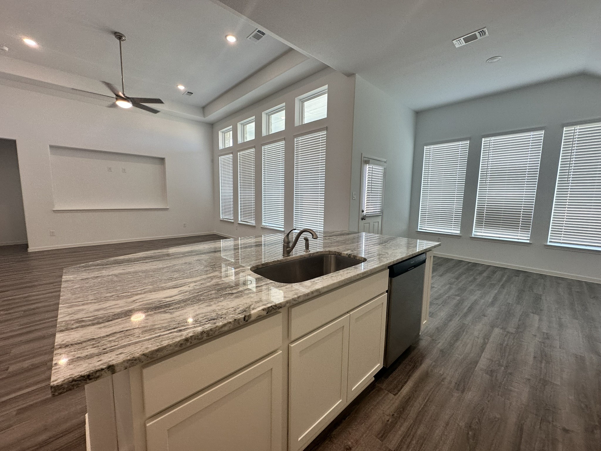2506 Caspian Creek Lane, Iowa Colony, TX 77583 2506 Caspian Creek Lane, Iowa Colony, TX 77583