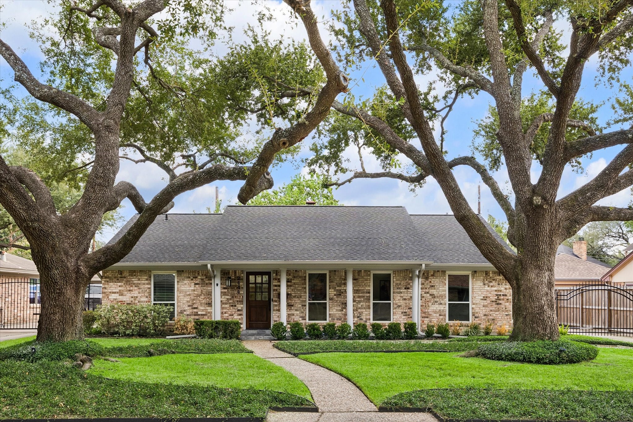 2444 Brookmere Drive, Houston, TX 77008
