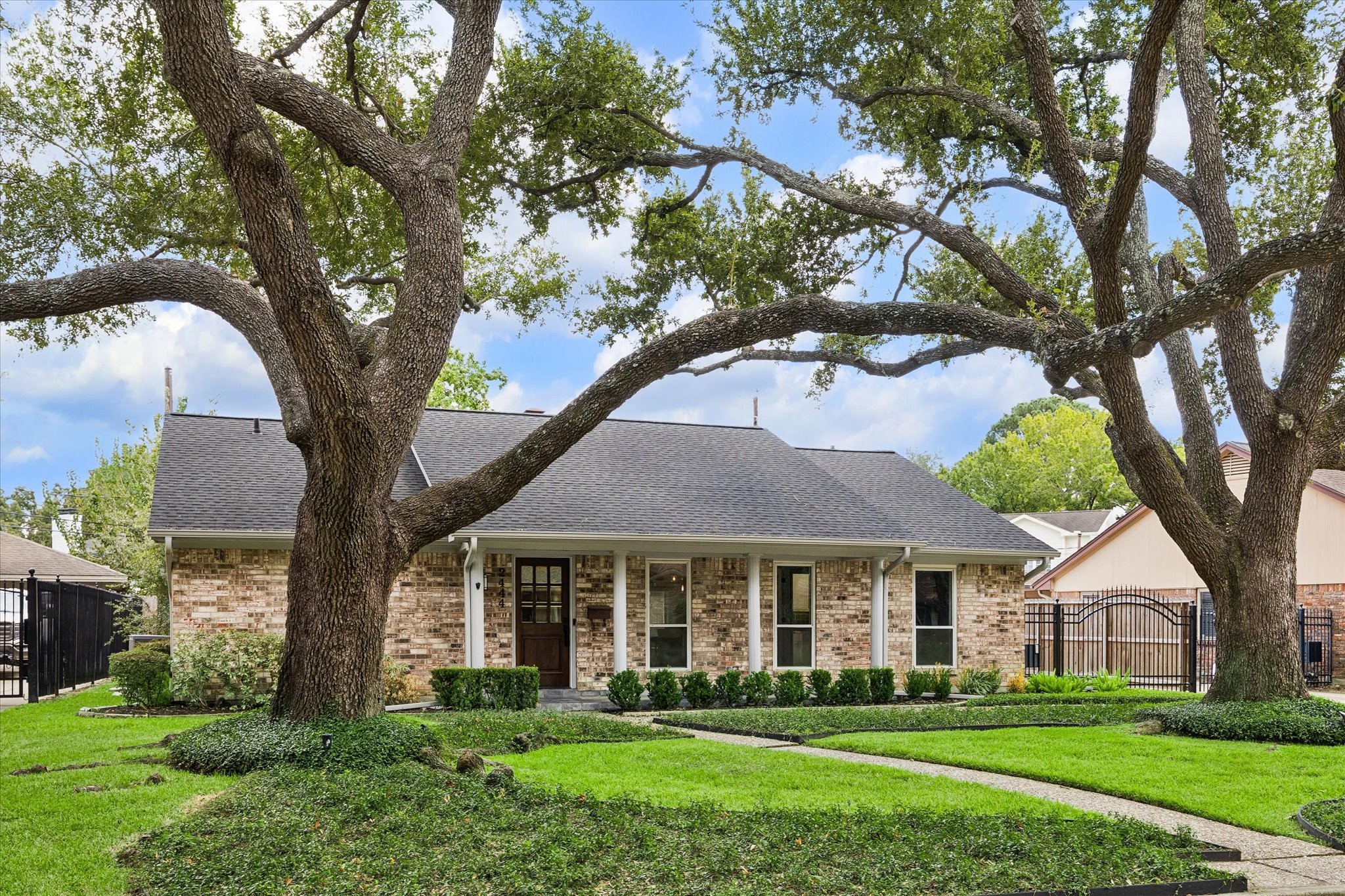 2444 Brookmere Drive, Houston, TX 77008