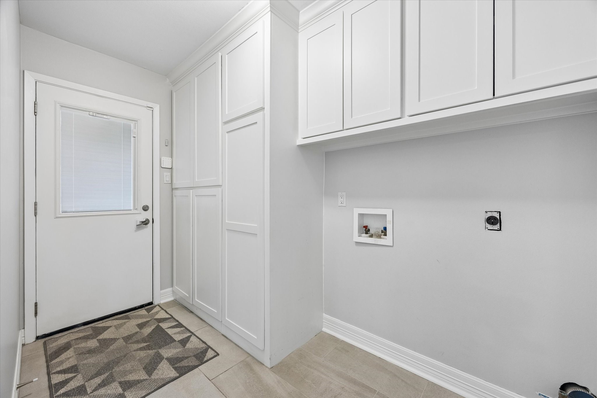 2444 Brookmere Drive, Houston, TX 77008