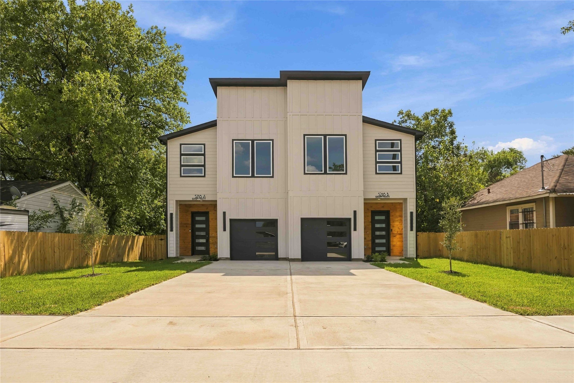 5218 Higgins Street, #A/B, Houston, TX 77033 5218 Higgins Street, #A/B, Houston, TX 77033