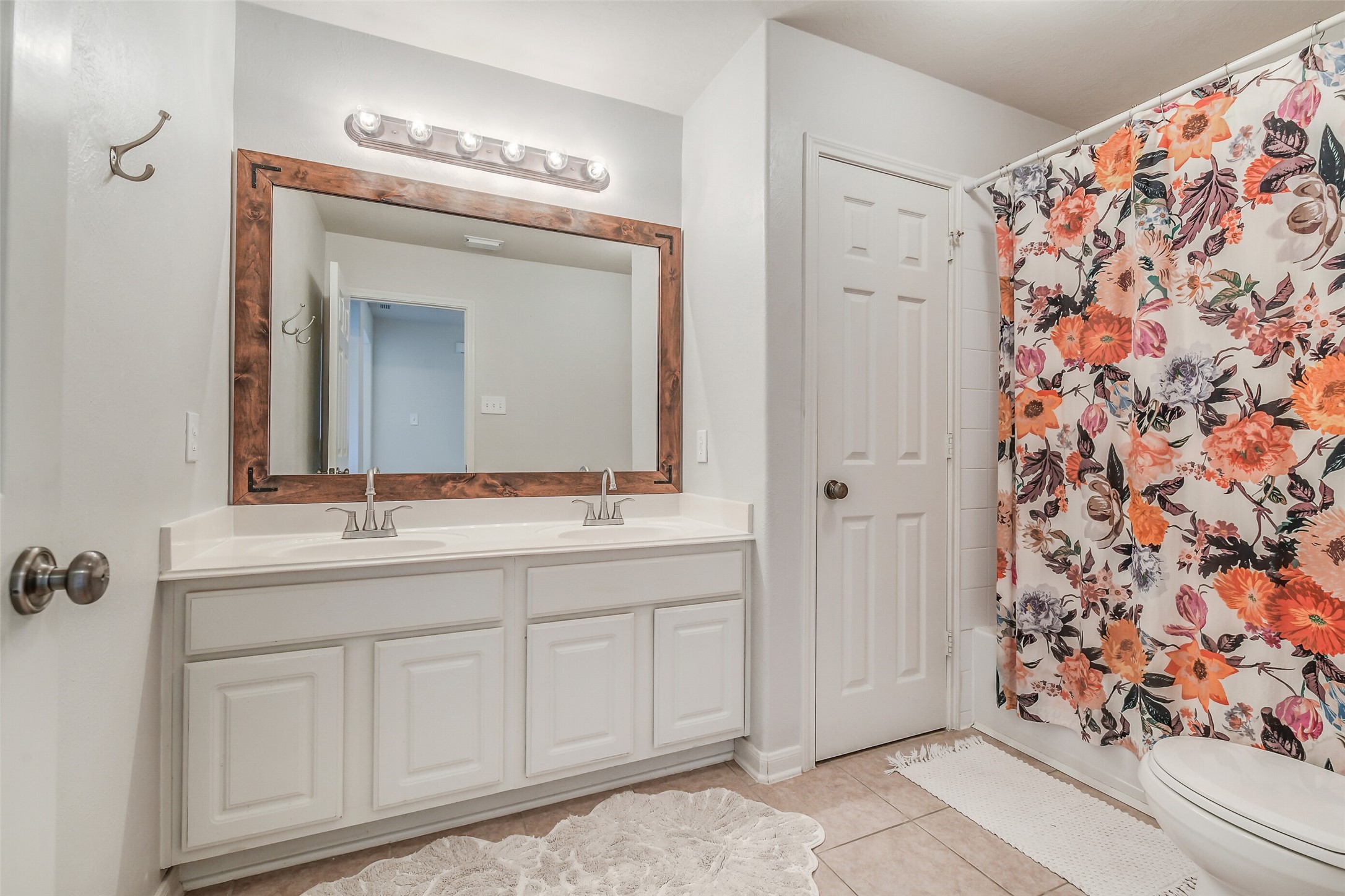 703 Rock Creek Court, Rosenberg, TX 77469