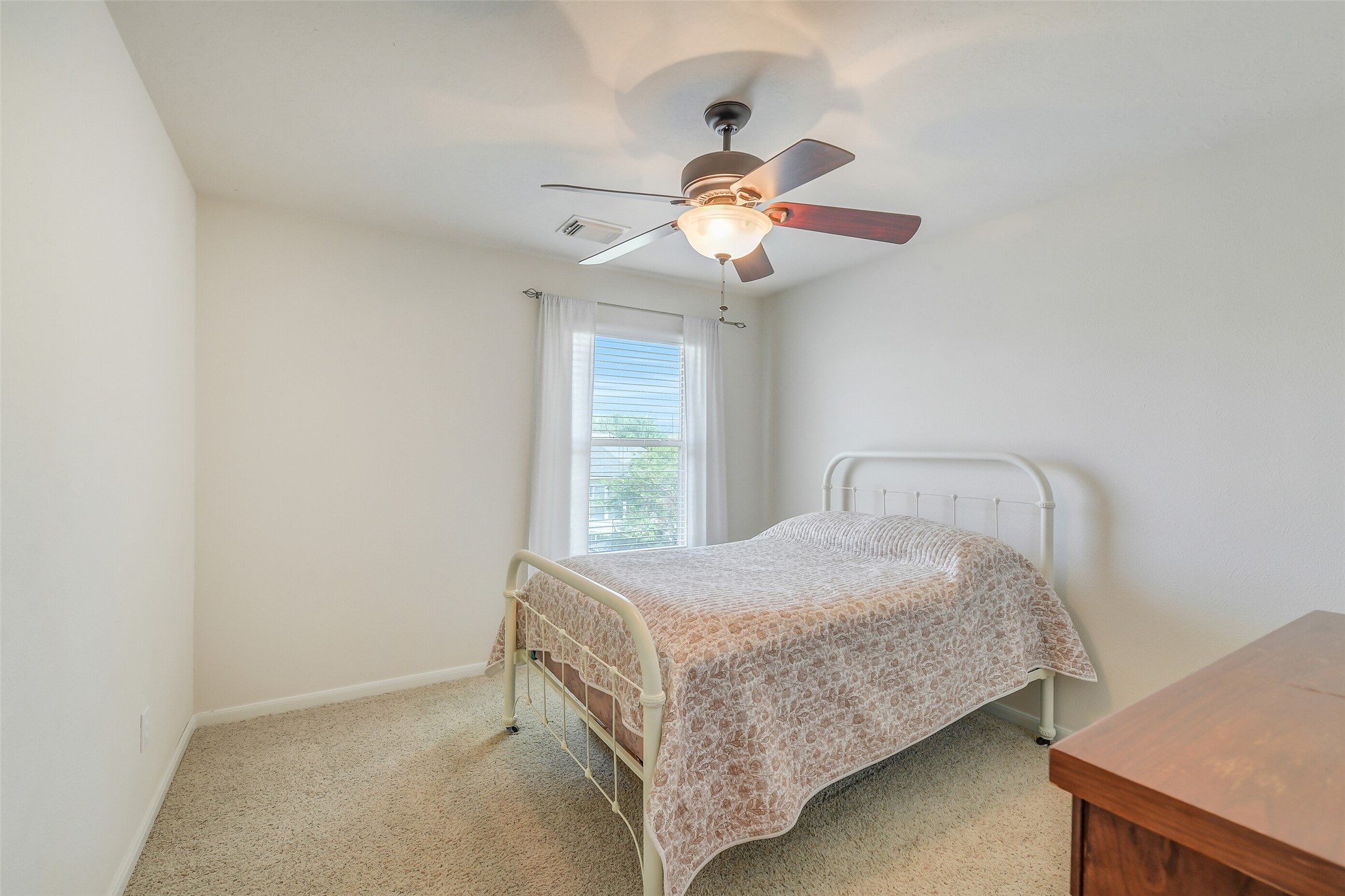 703 Rock Creek Court, Rosenberg, TX 77469