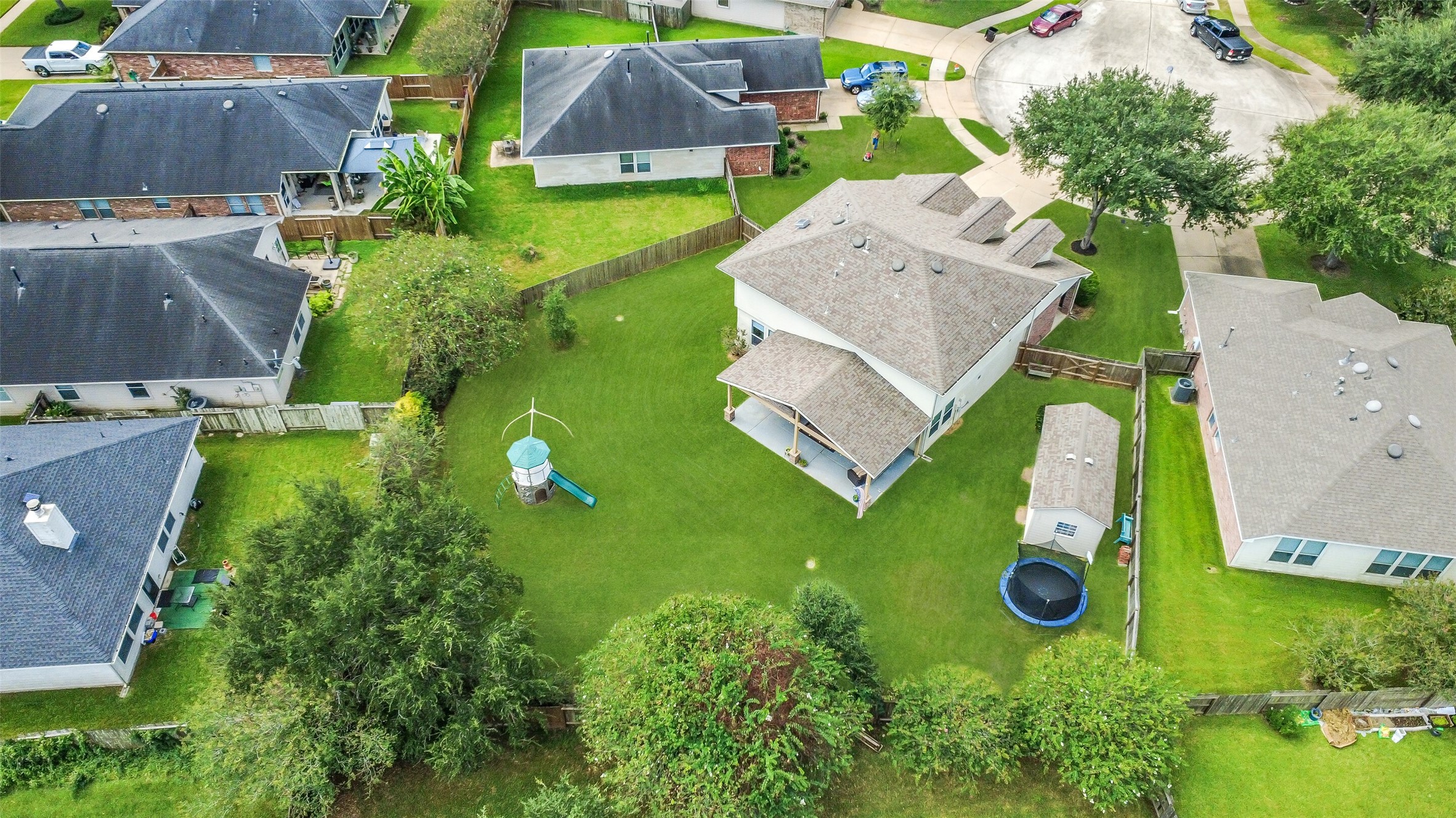 703 Rock Creek Court, Rosenberg, TX 77469