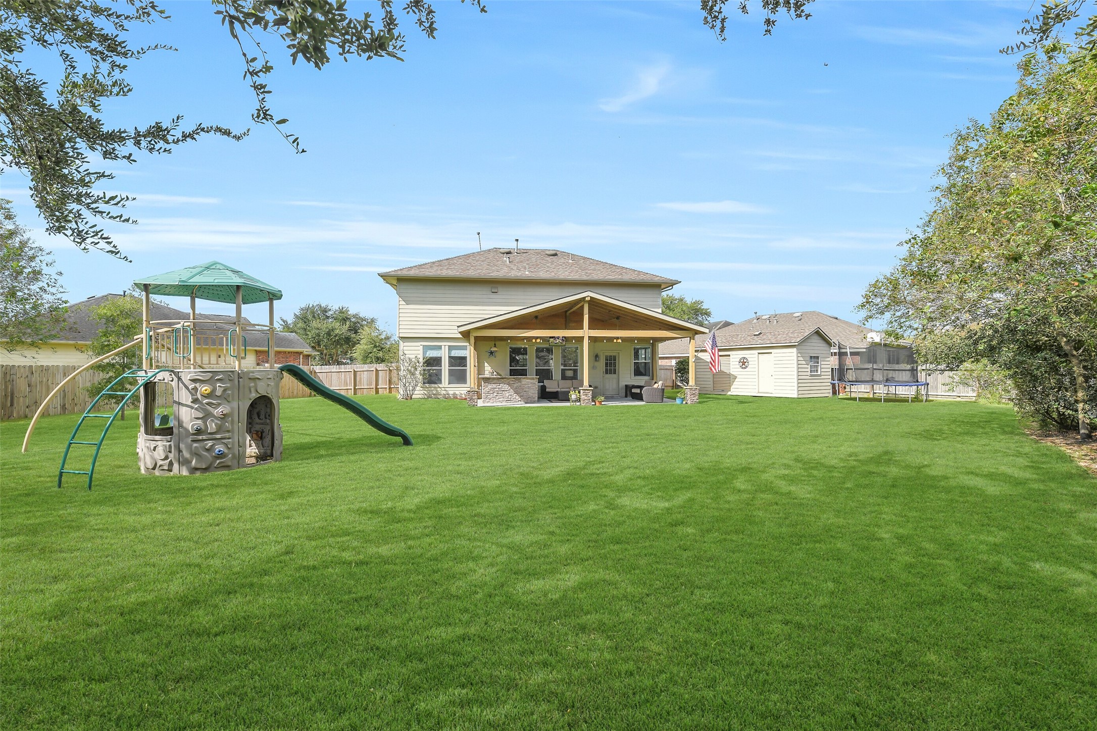 703 Rock Creek Court, Rosenberg, TX 77469