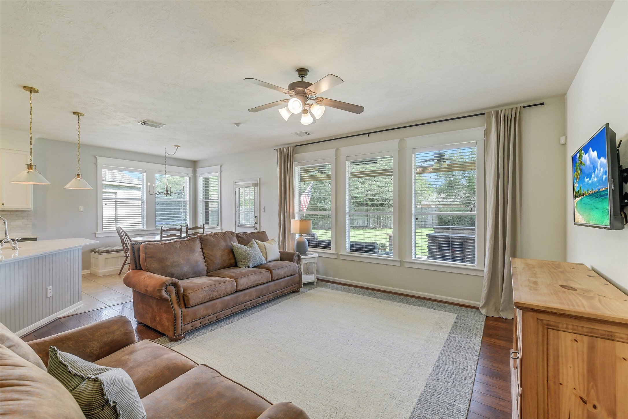 703 Rock Creek Court, Rosenberg, TX 77469