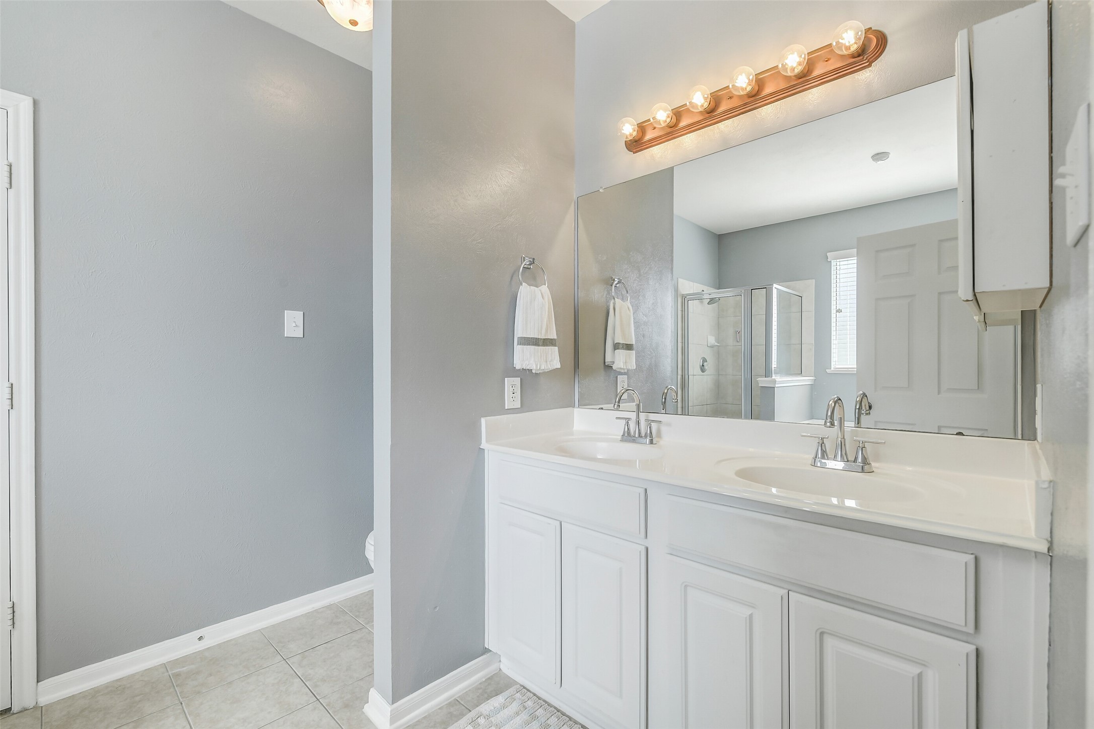 703 Rock Creek Court, Rosenberg, TX 77469