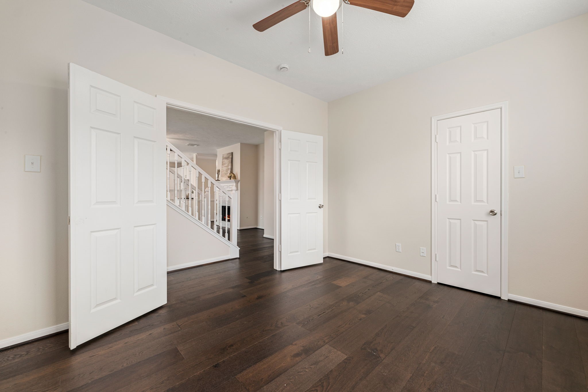Private enclosed home office ideal for working from home or study.