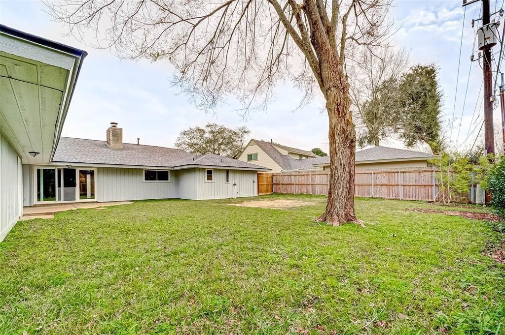 18702 Prince William Lane, Houston, TX 77058