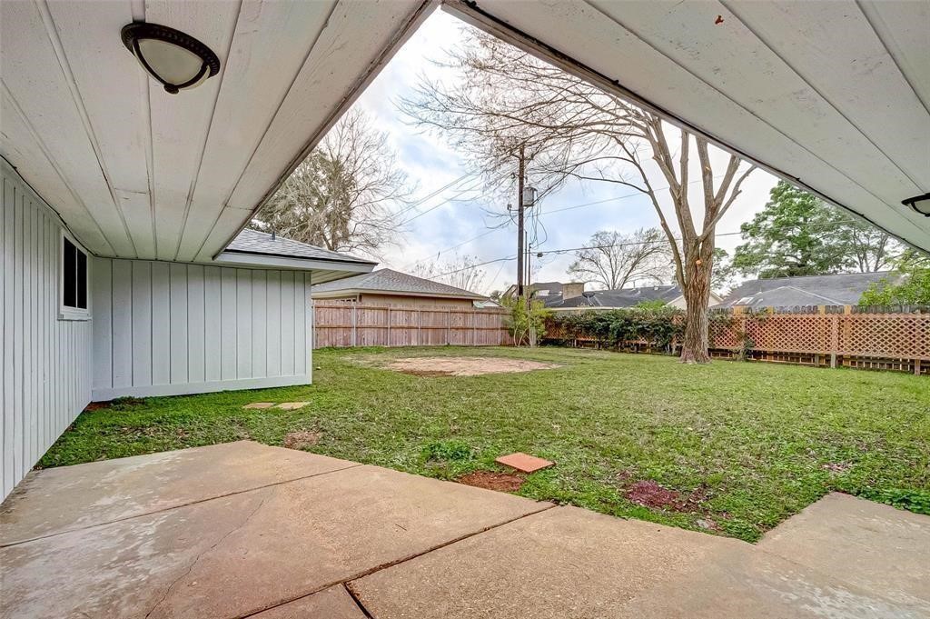 18702 Prince William Lane, Houston, TX 77058