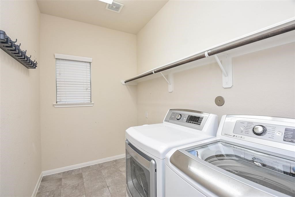 7518 Lake Ivie, Needville, TX 77461