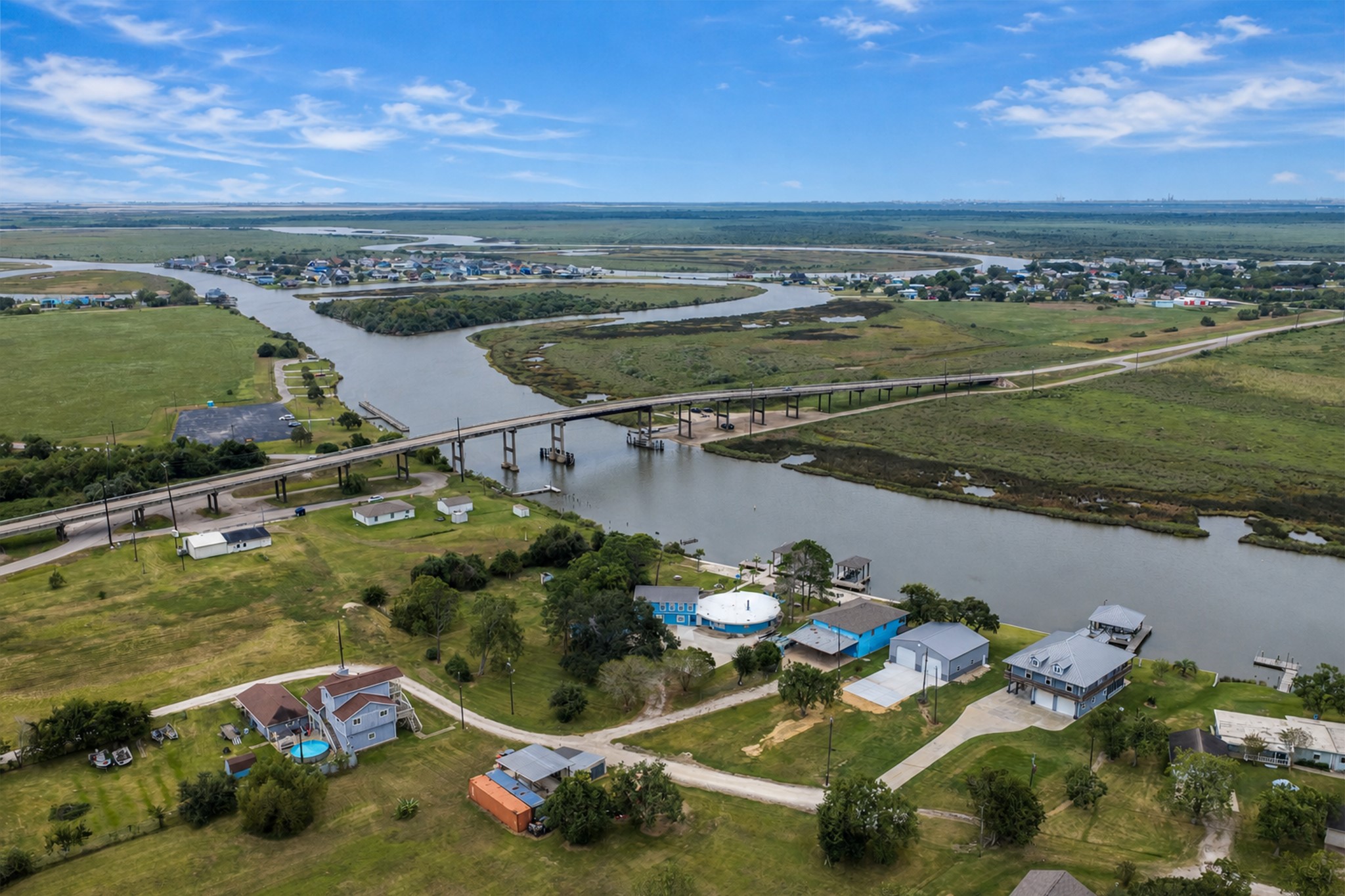 215 Veselka Road, Freeport, TX 77541