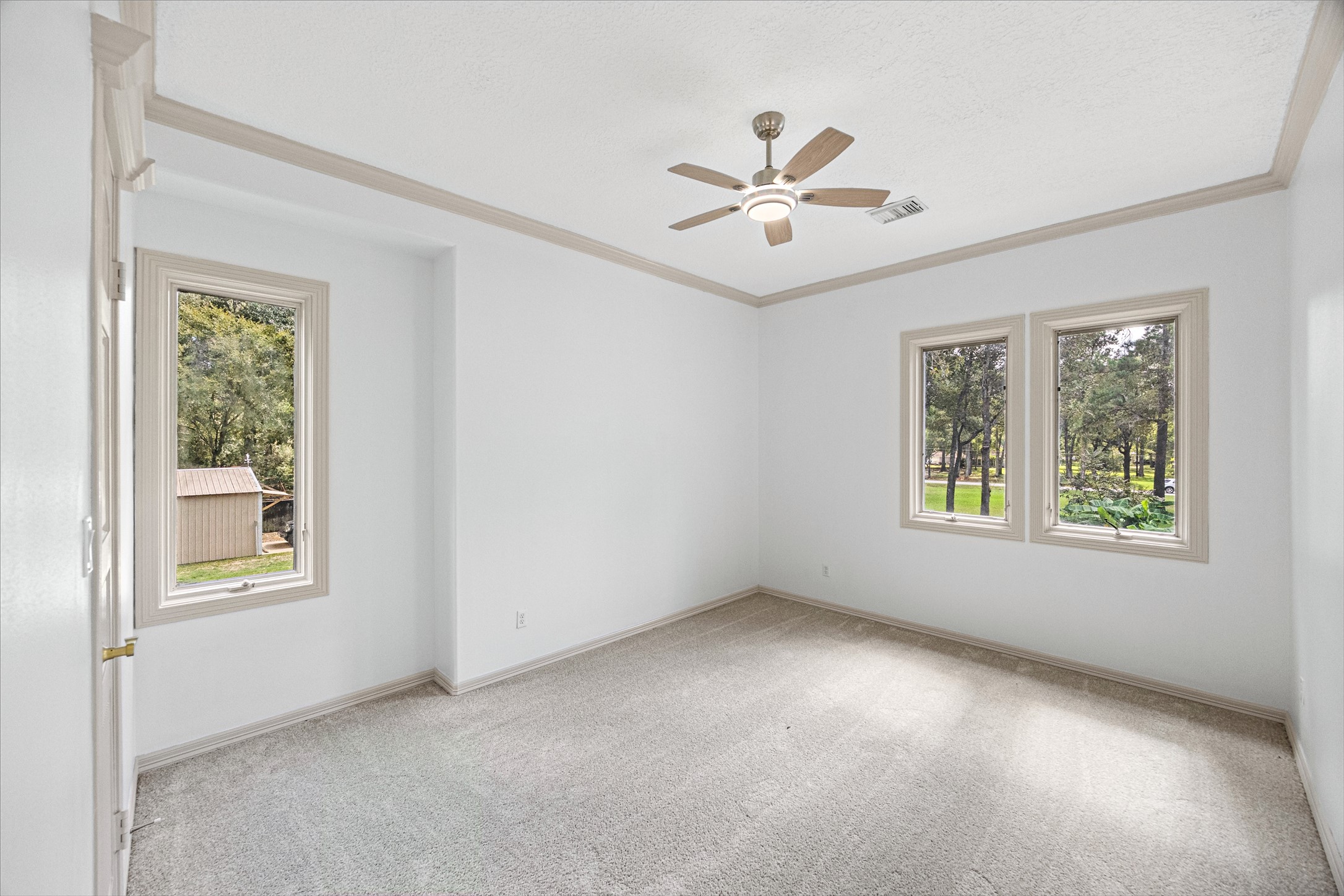 1207 Vista Del Lago Drive, Huffman, TX 77336