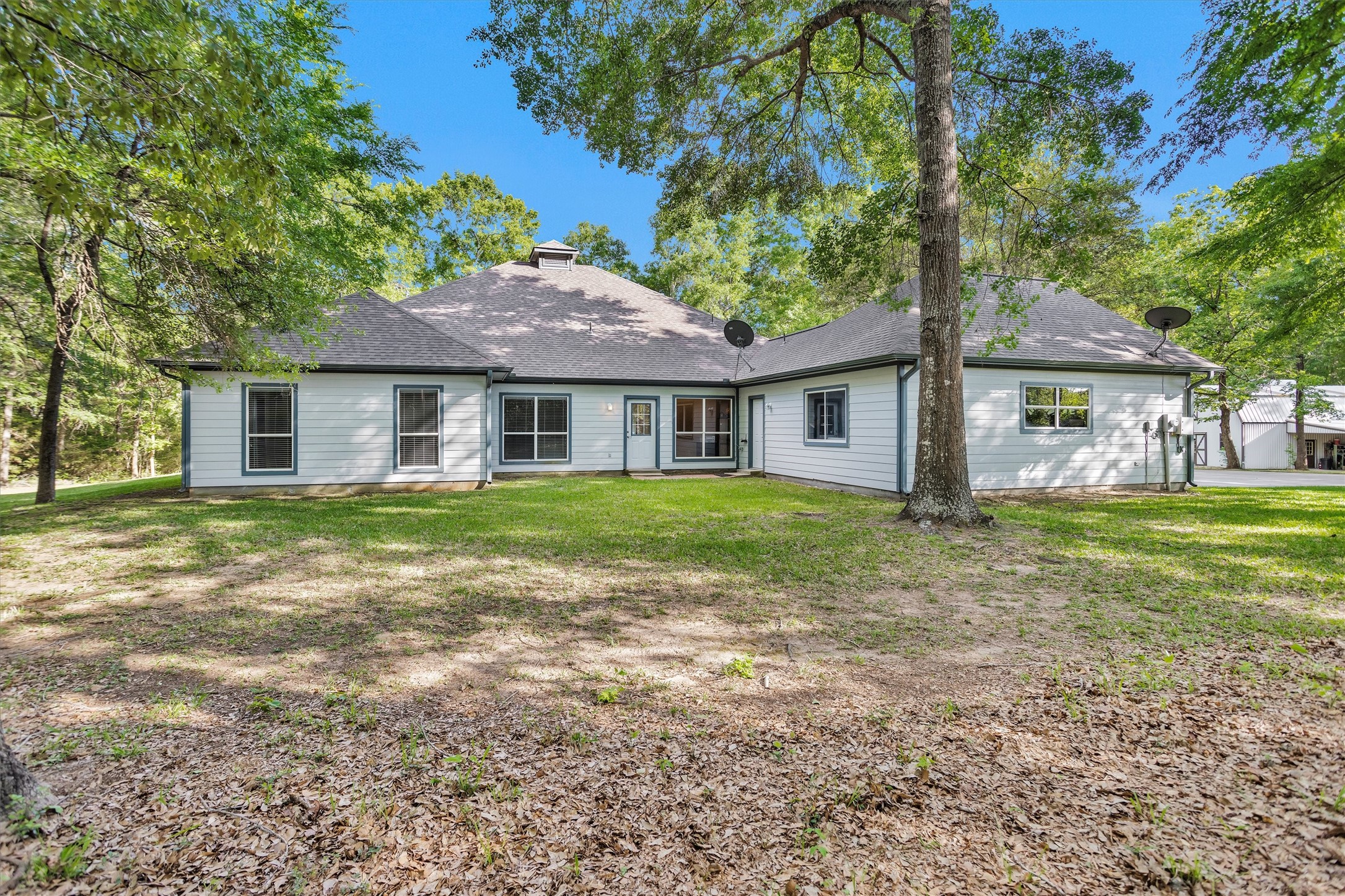 13250 FM 830, Willis, TX 77318