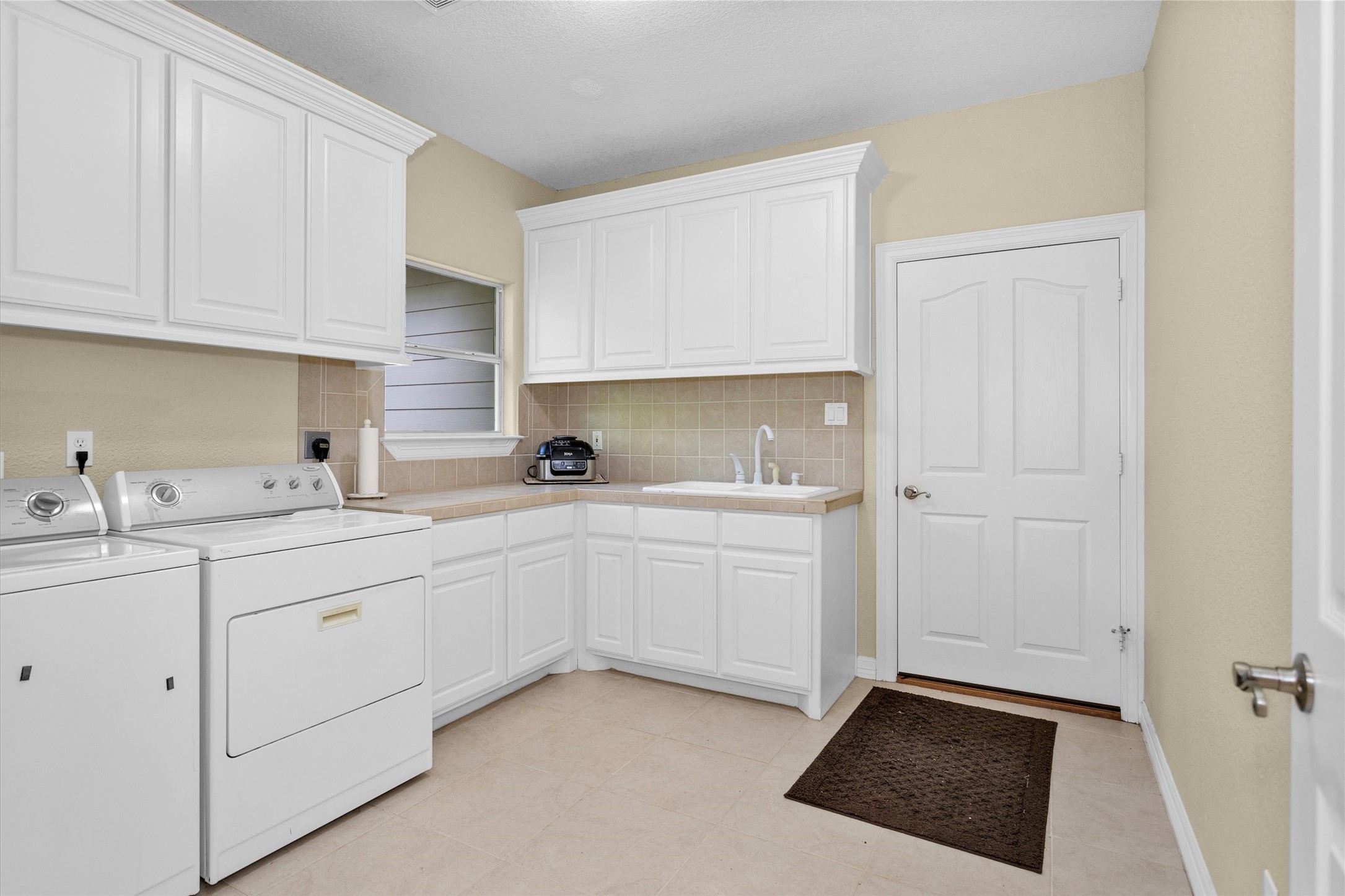 13250 FM 830, Willis, TX 77318