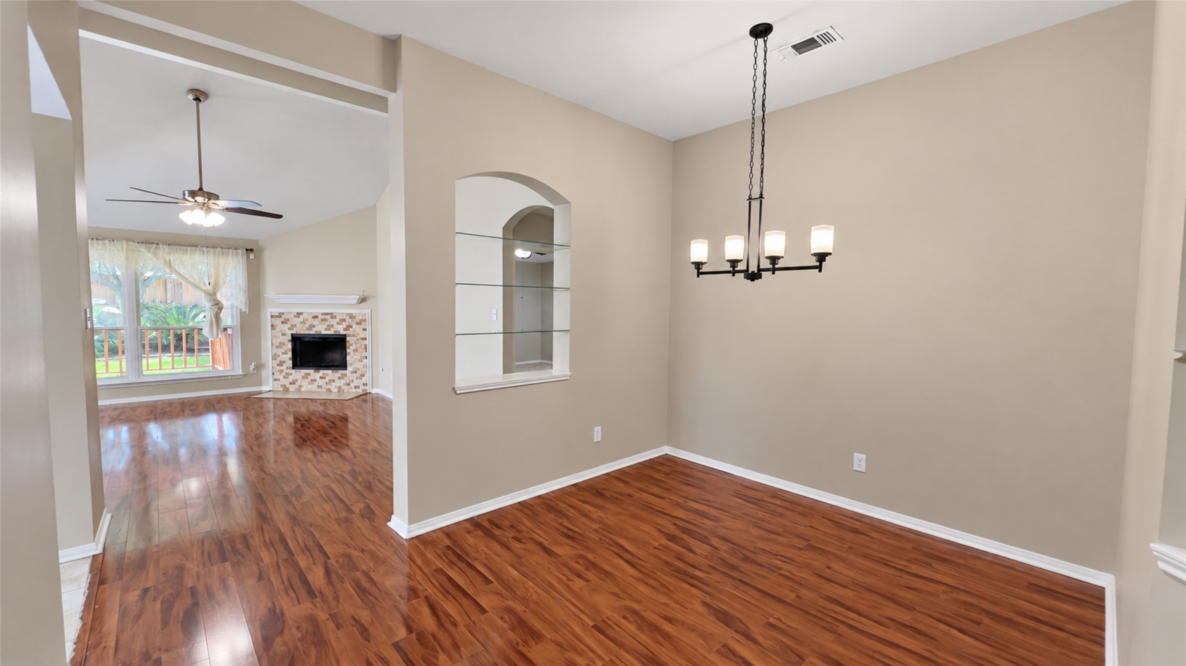 6527 Harcourt Bridge Drive, Houston, TX 77084